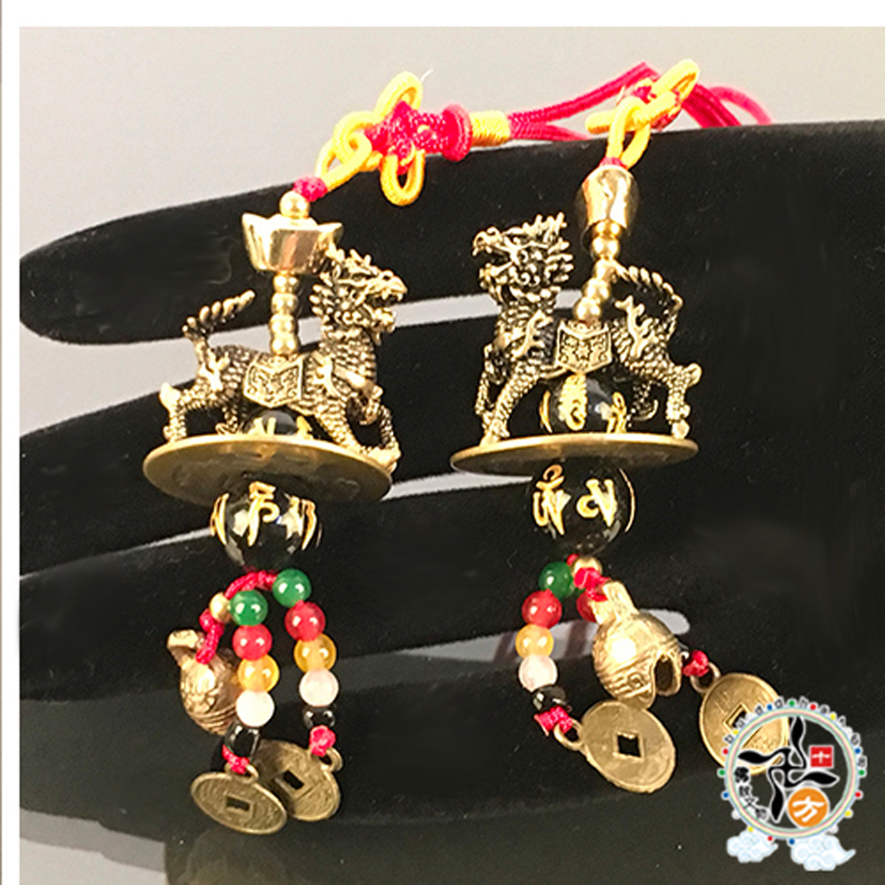 麒麟踩八卦掛飾L.R 1對【十方】142459