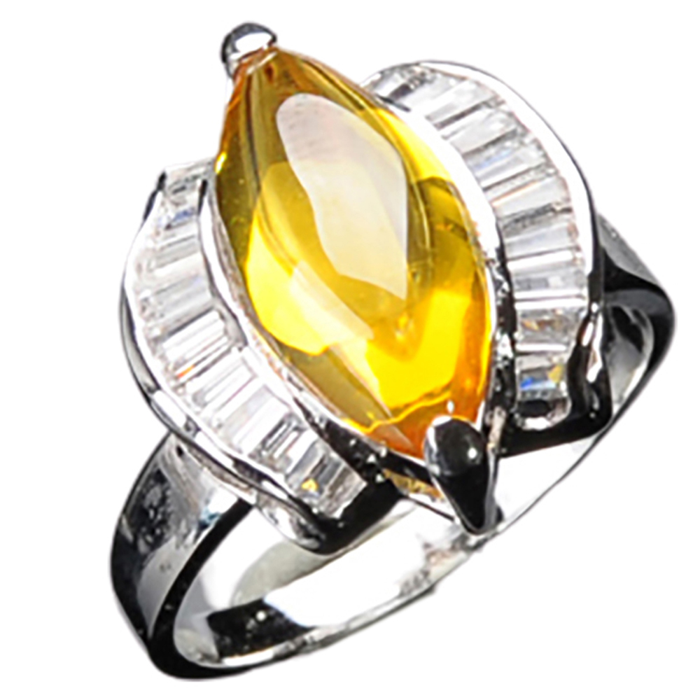 琥珀{鑲鑽}戒只18 mm【十方】136287