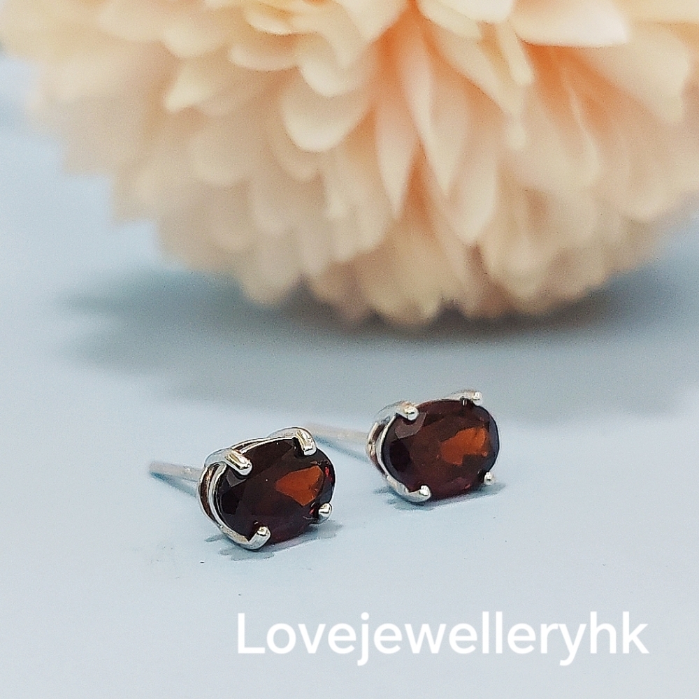 天然蛋形石榴石耳環       GE003