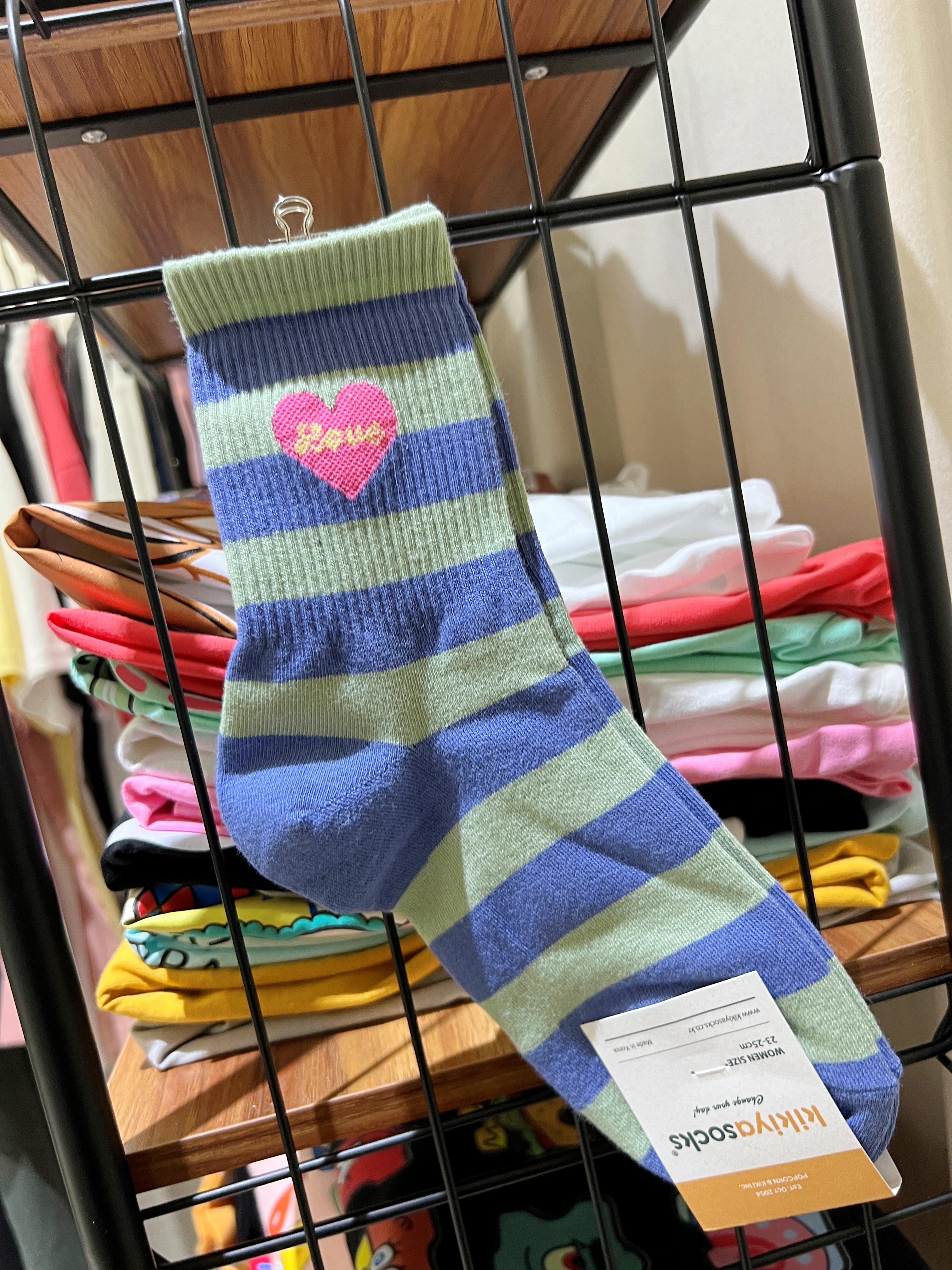 正韓跳色藍綠條紋愛心襪