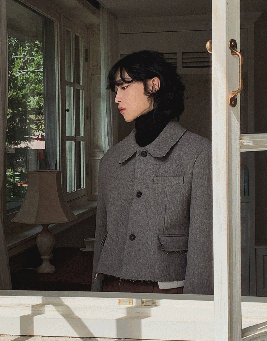 剪邊短款羊毛夾克