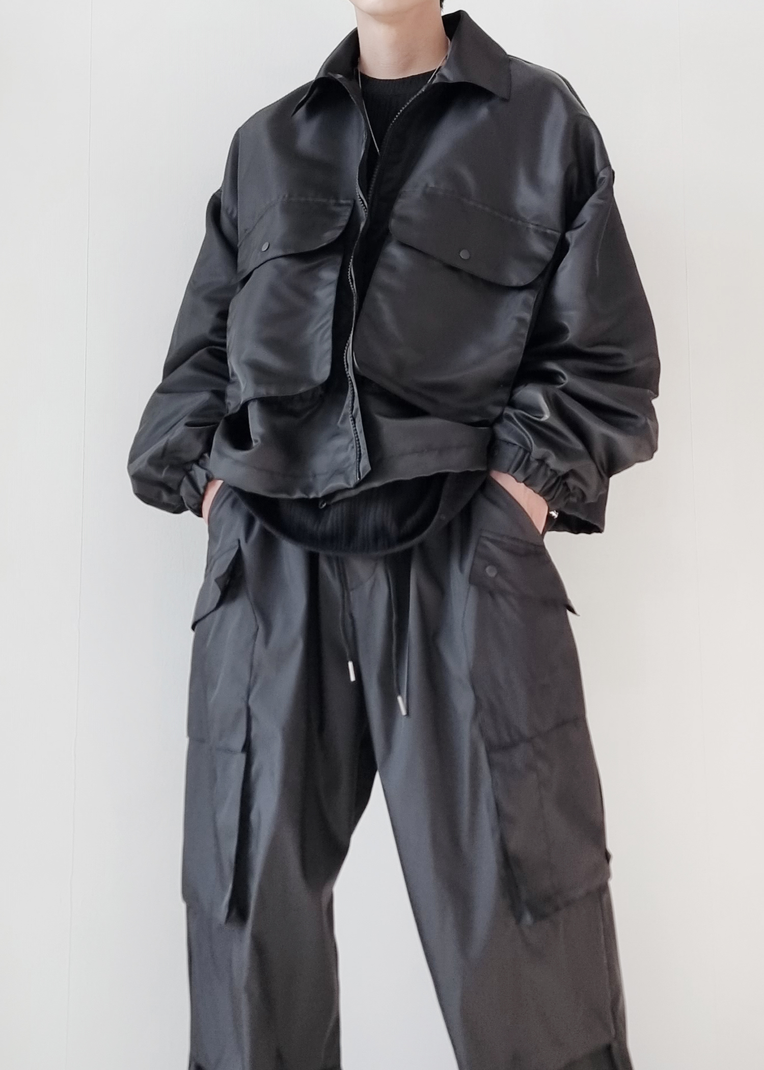 標識短款飛行夾克