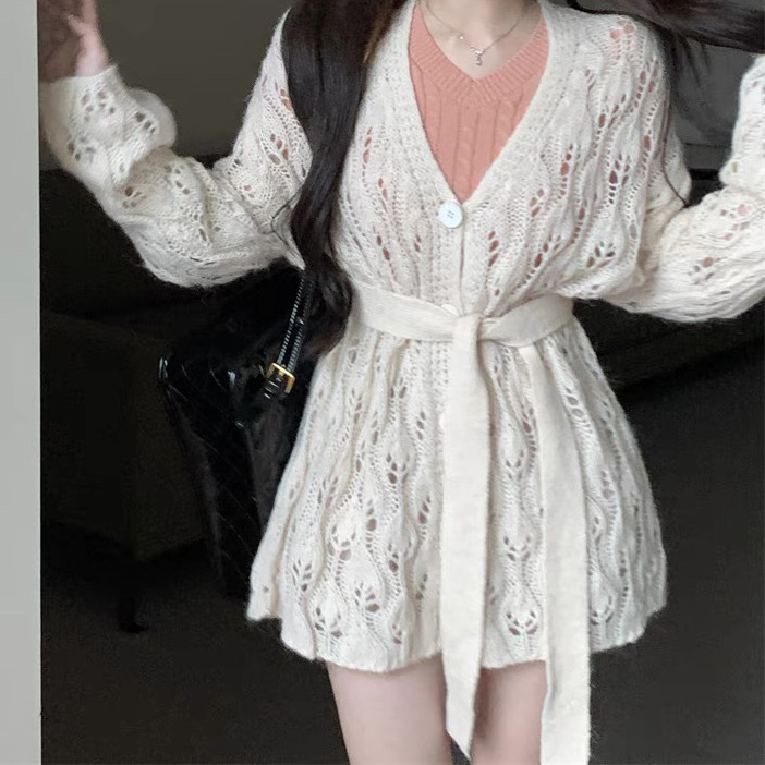 JK23W1030 縷空甜心外套