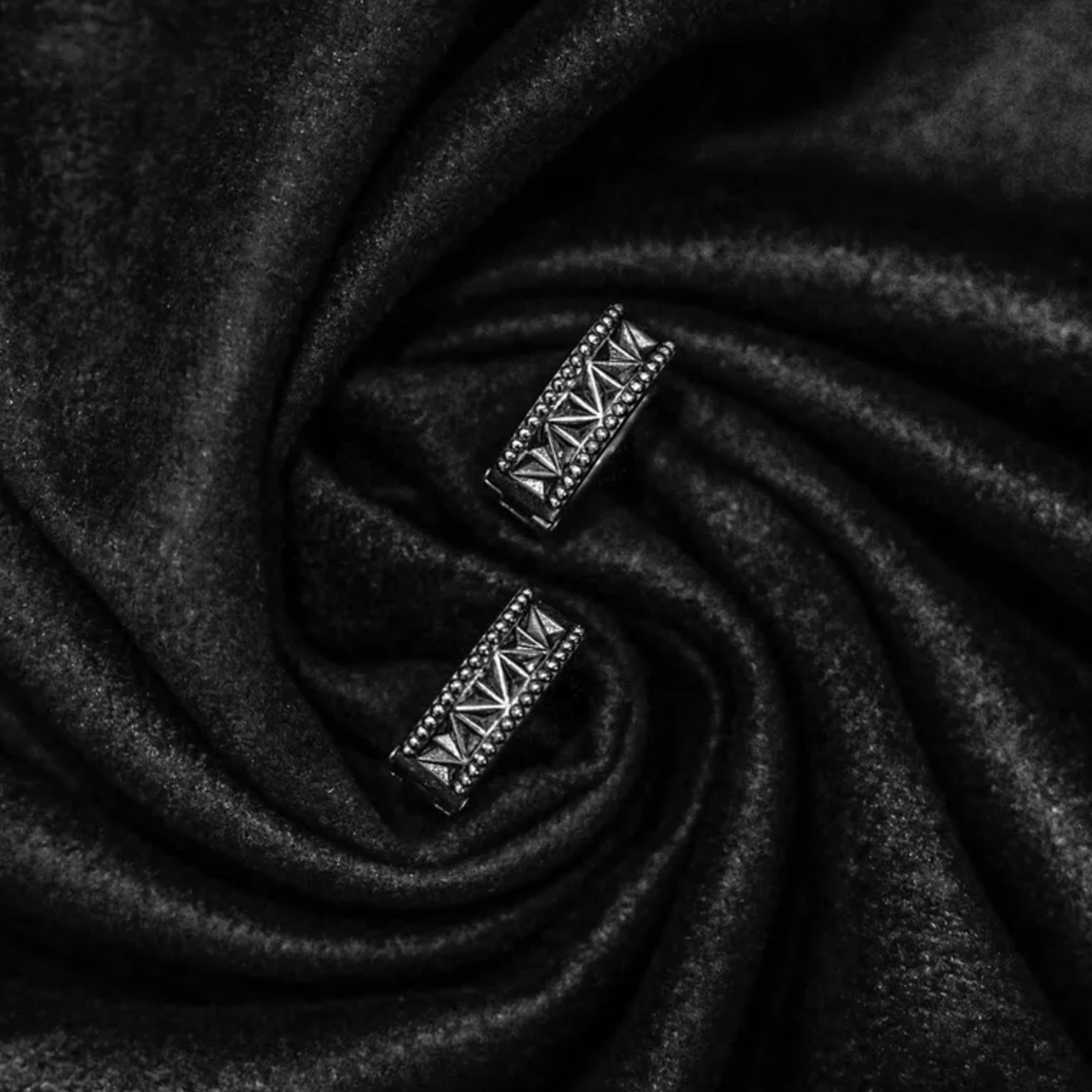 Hardwired-Kalos 72手工訂製純銀 耳環 耳飾