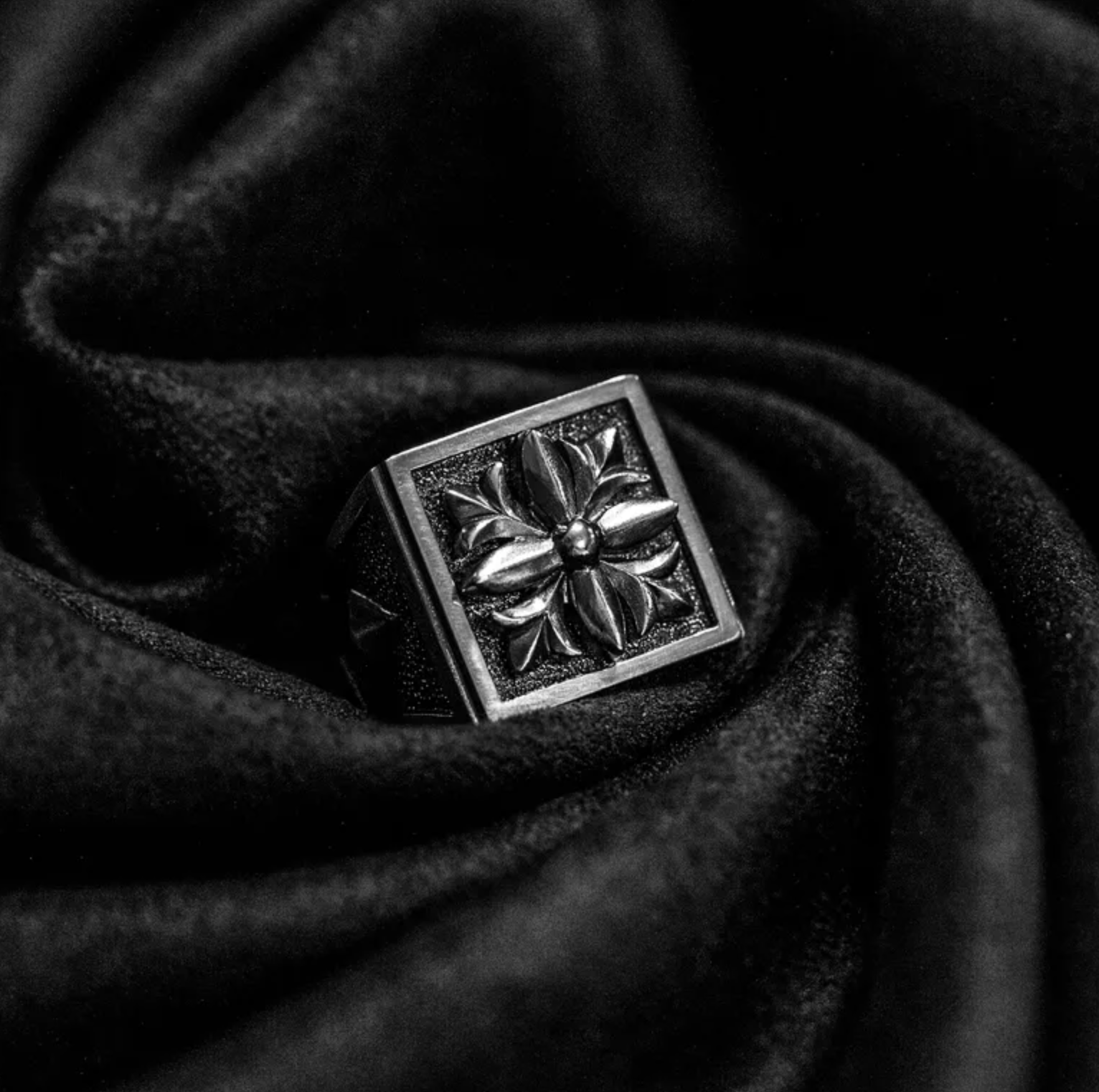 Hardwired - F.L. 手工訂製純銀 戒指