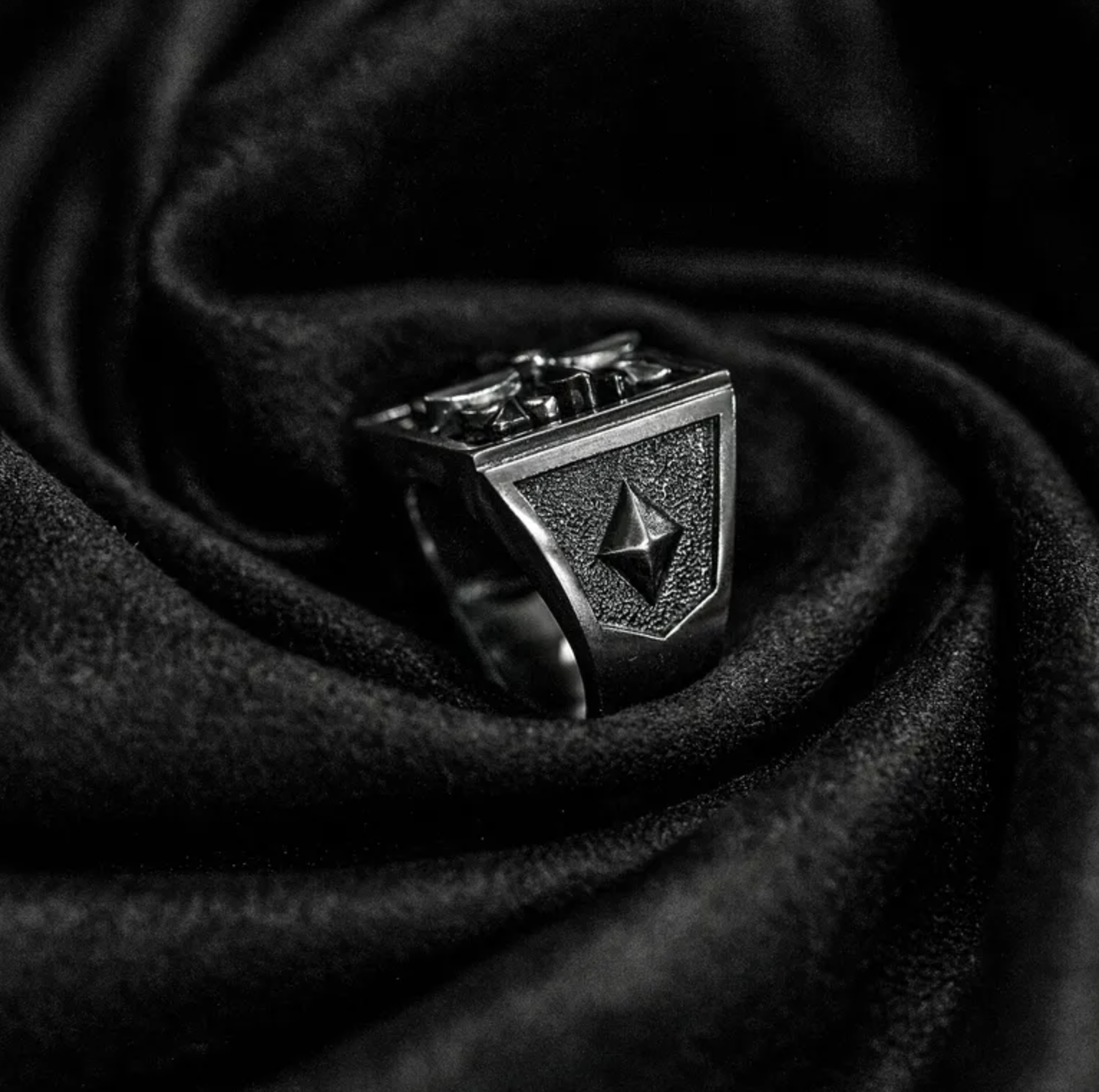 Hardwired - F.L. 手工訂製純銀 戒指