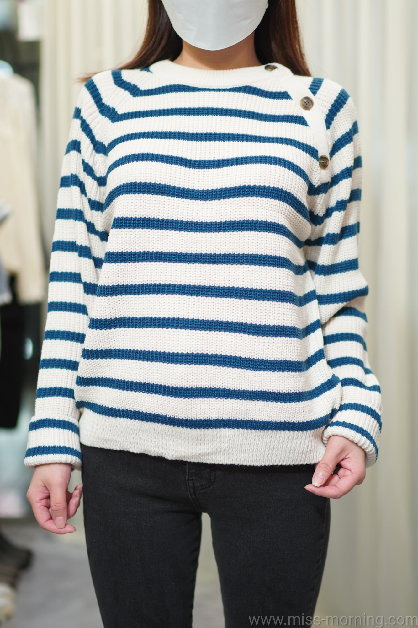 側鈕橫條款上衣(13478)