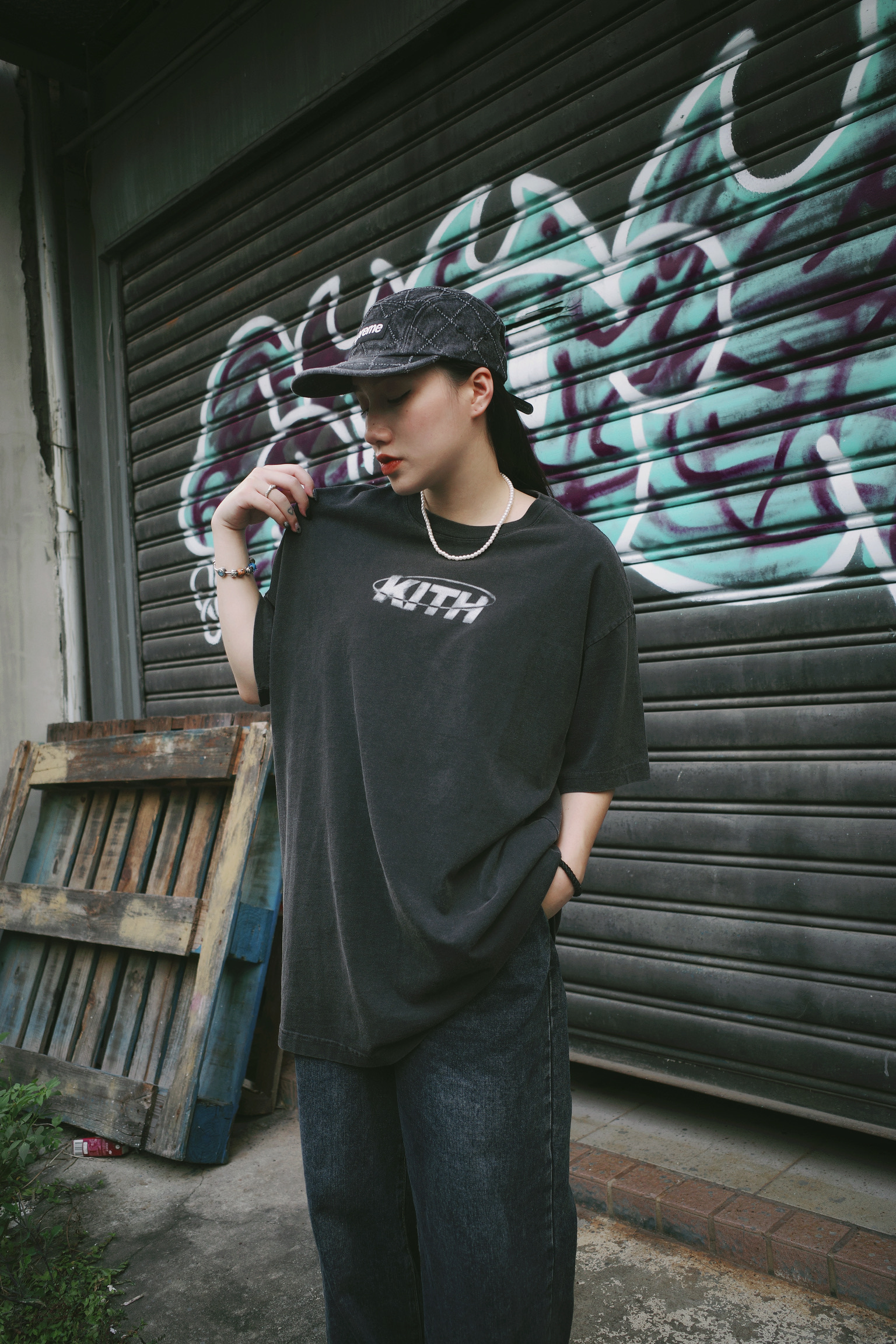 台北店限量專區㊙Kith Spiral Vintage Tee 復古舊洗短踢白