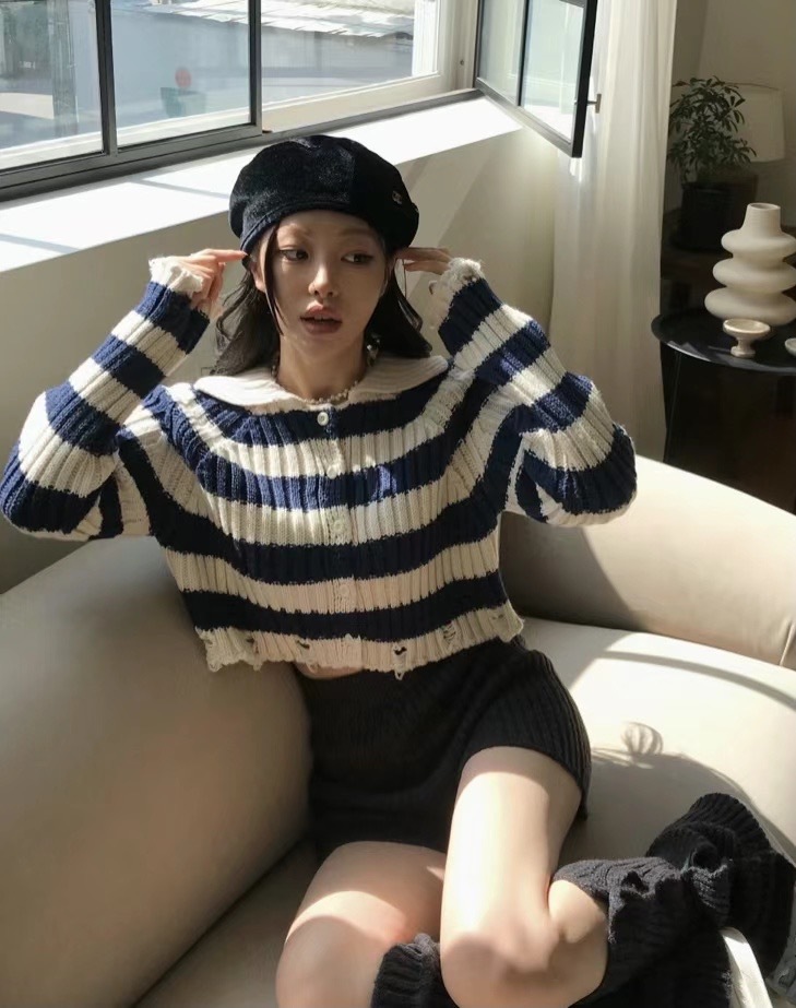 🇰🇷韓國 翻領 短版 破壞 針織長袖