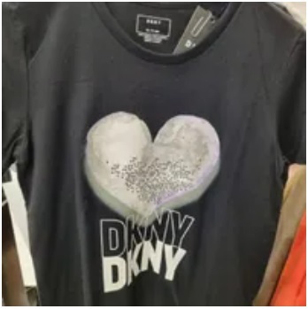 [S] DKNY LADIES HEART PRINT TEE,BLACK, B2360340-B00 (SD703)
