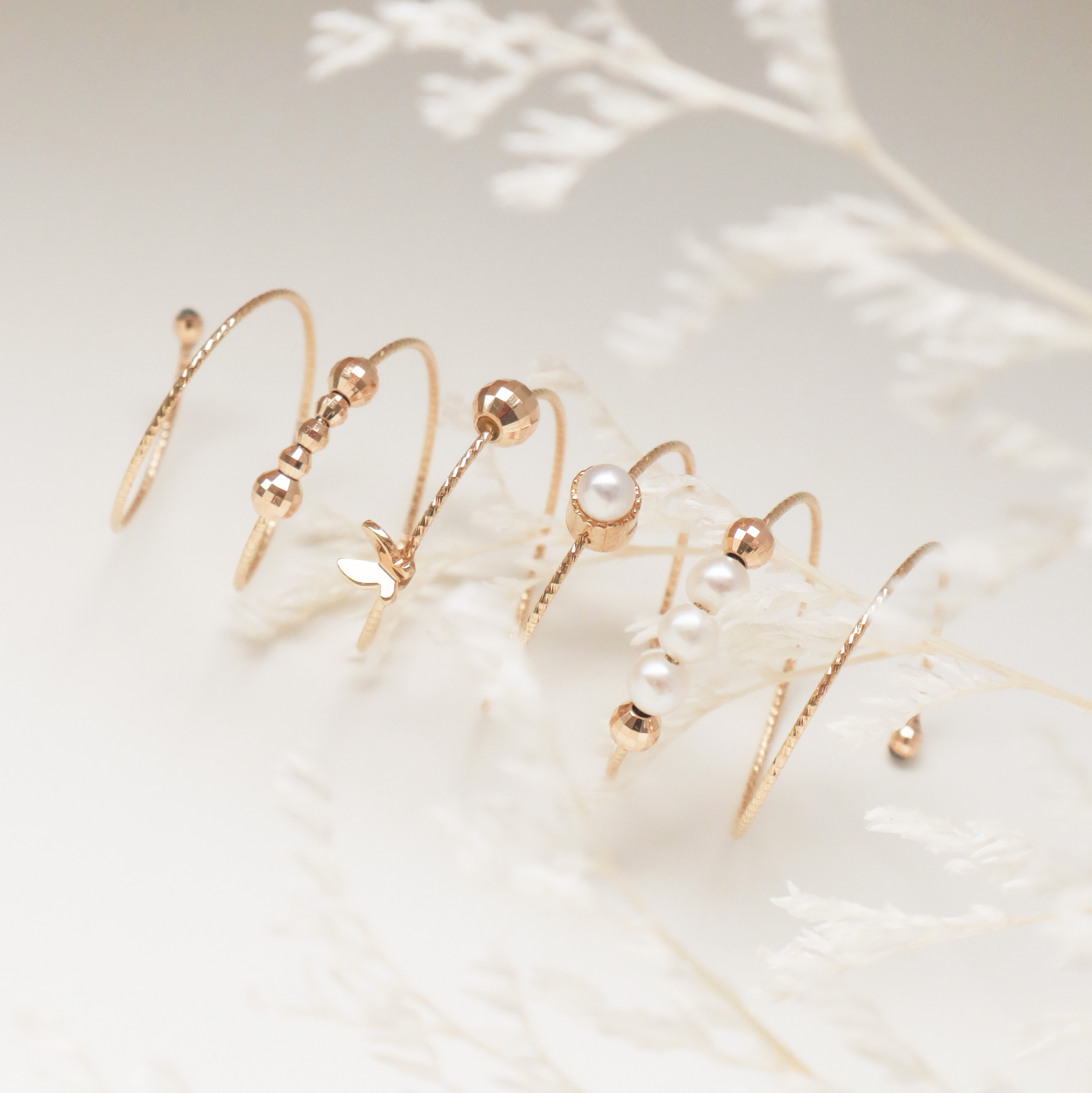 18K/日本設計款系列-指尖翩蝶環繞戒指