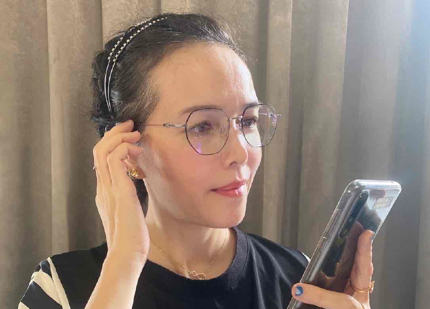 藍牙眼鏡操作簡單