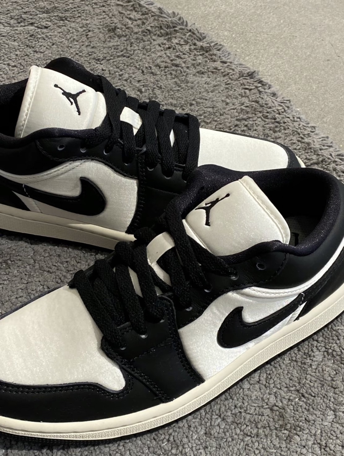 Nike Air Jordan 1 Low SE Vintage Panda 復古奶油底絲綢熊貓(FB989