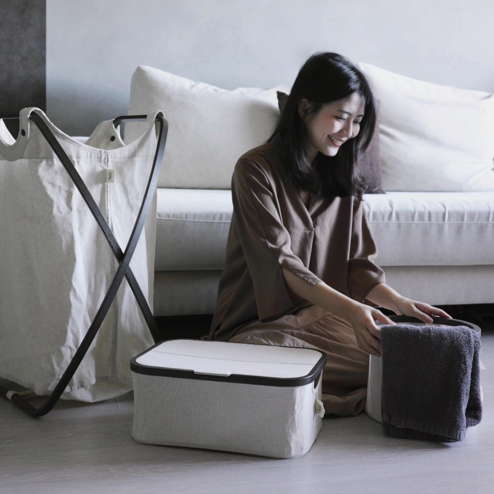 合作專欄 vol-21 文物工作者 Zou 認為：「收納籃就像生活中的知己，靜靜地陪伴著每個瞬間。」