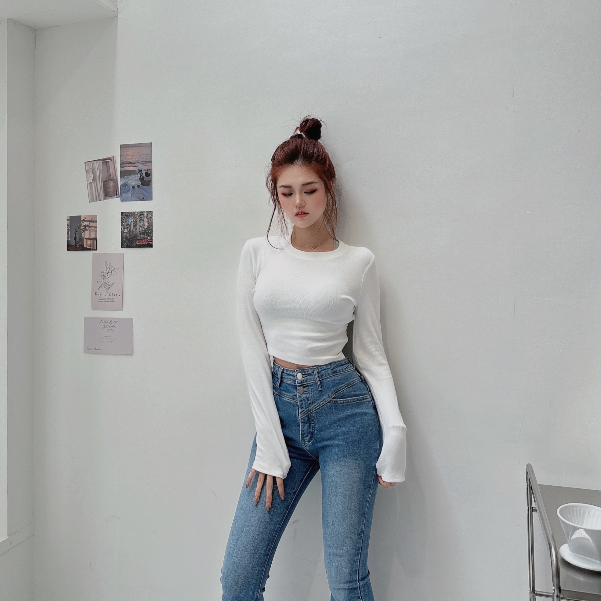 純色後腰簍空打底衣/三色