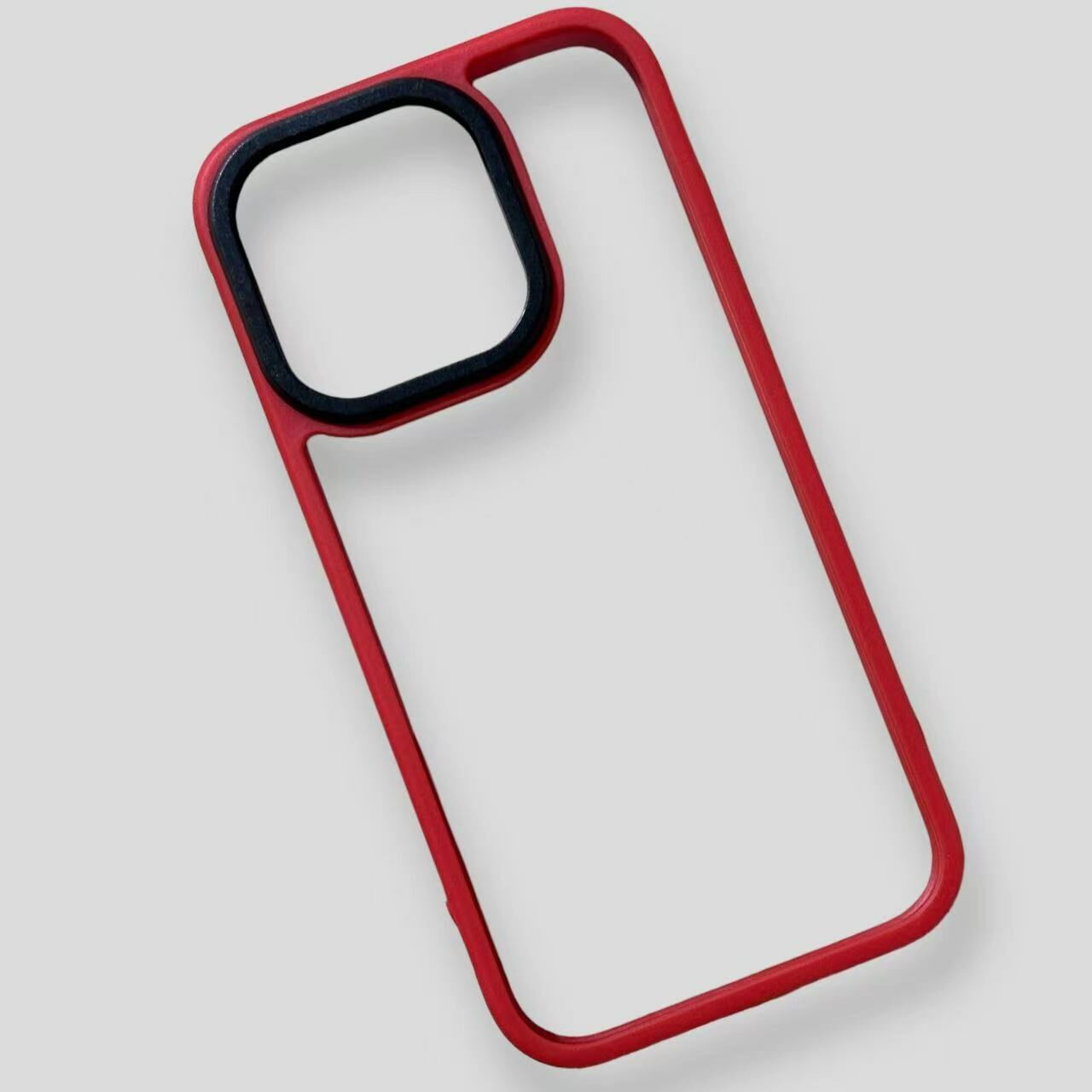 iPhone 15 手機殼 (紅色邊框)