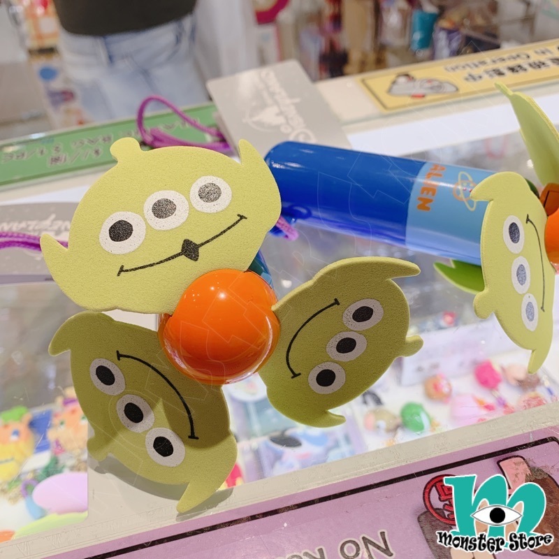 反斗奇兵三眼仔提風扇