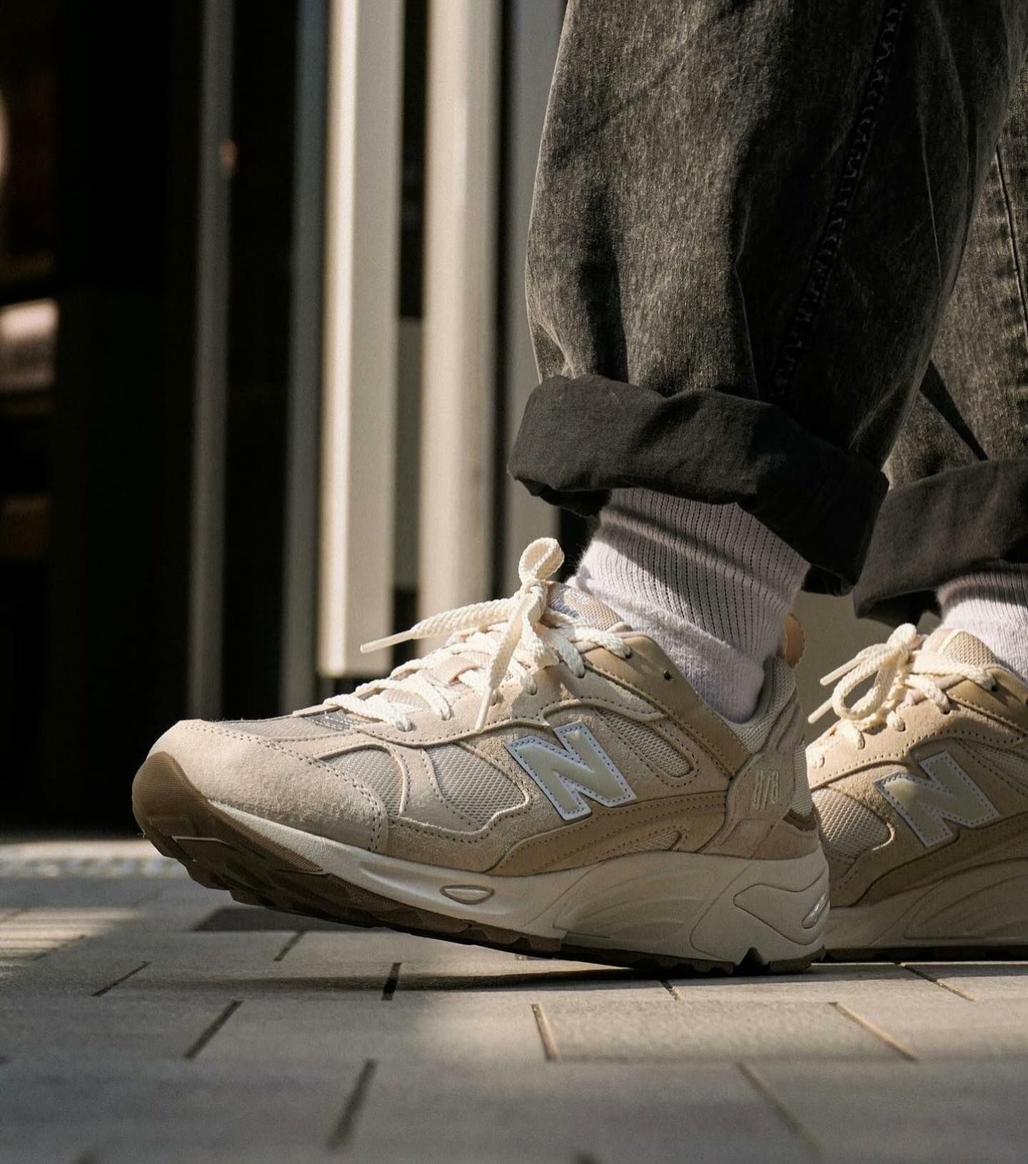 NEW BALANCE 878 奶油杏色