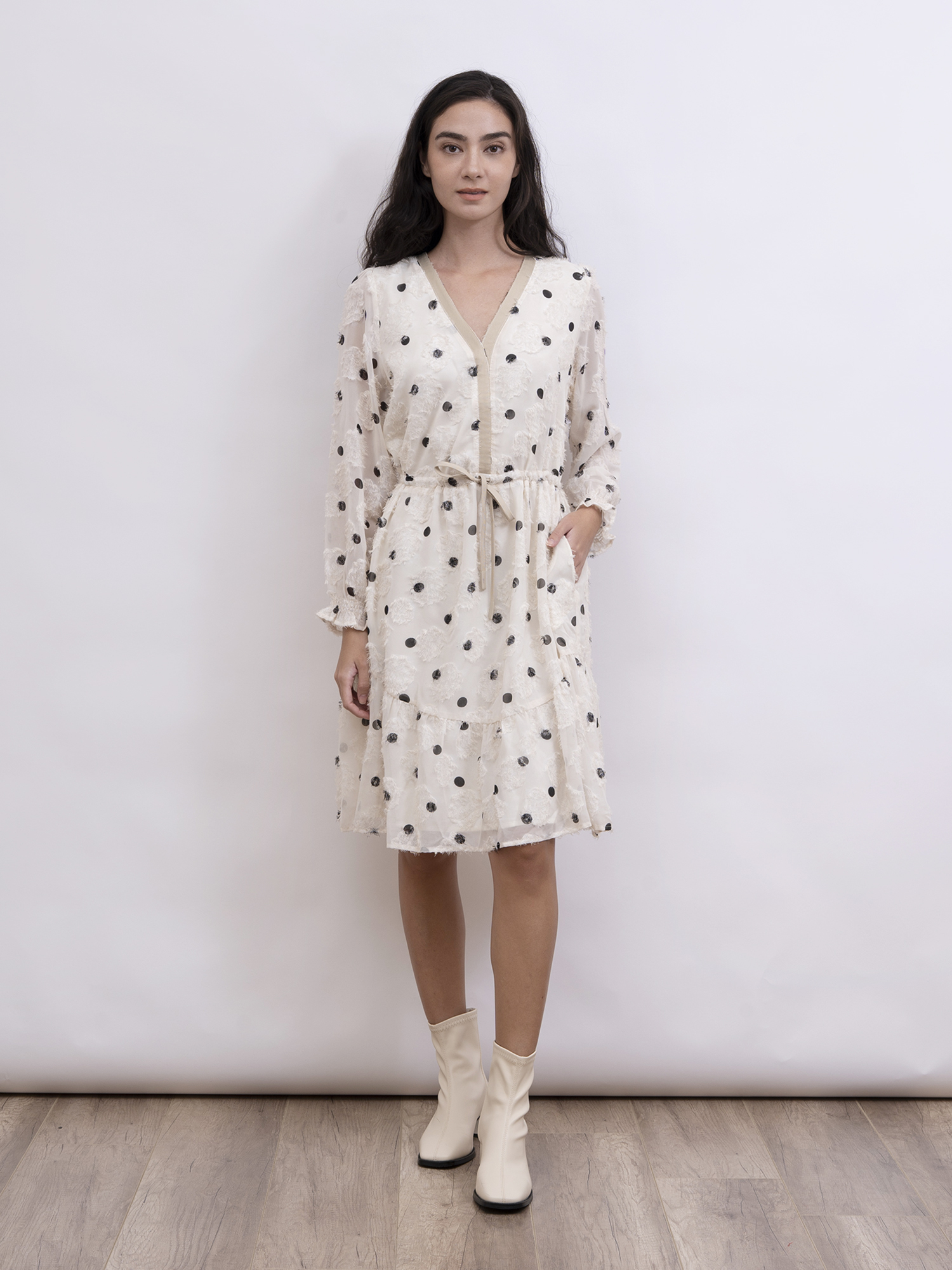 mi-tu 波點V領絨毛流蘇連身裙