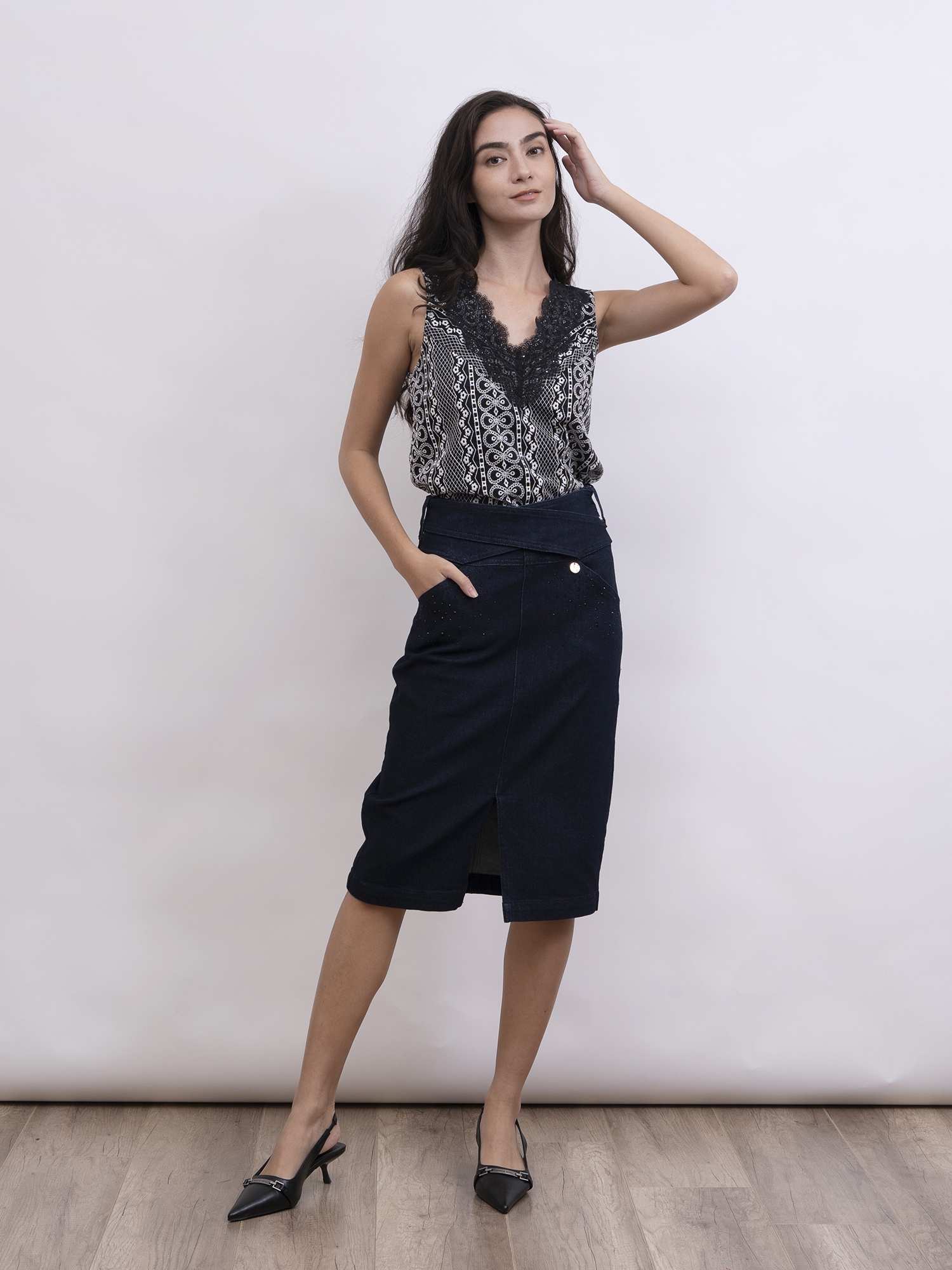 mi-tu 蕾絲V領背心