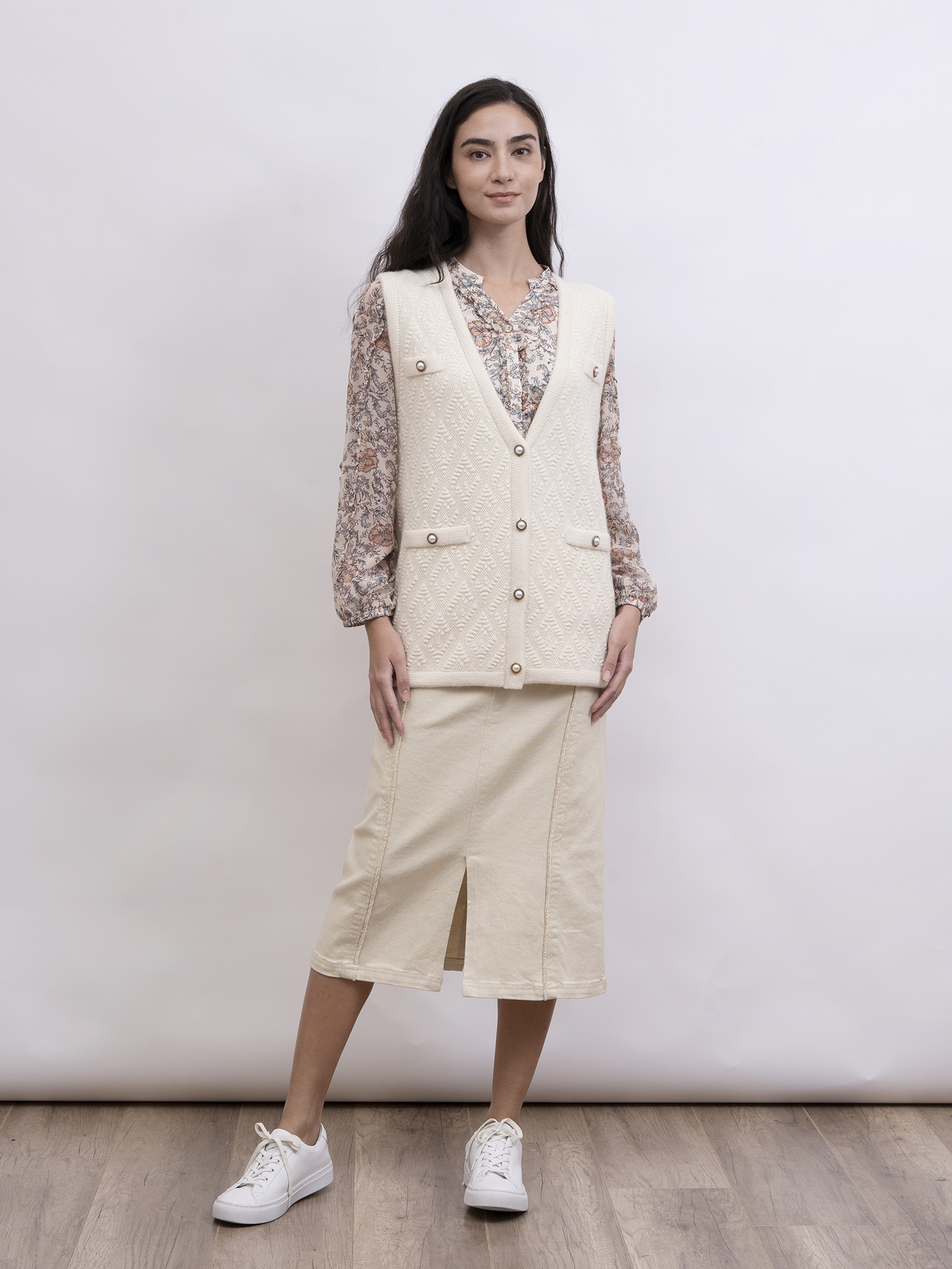 mi-tu 羊絨針織背心外套