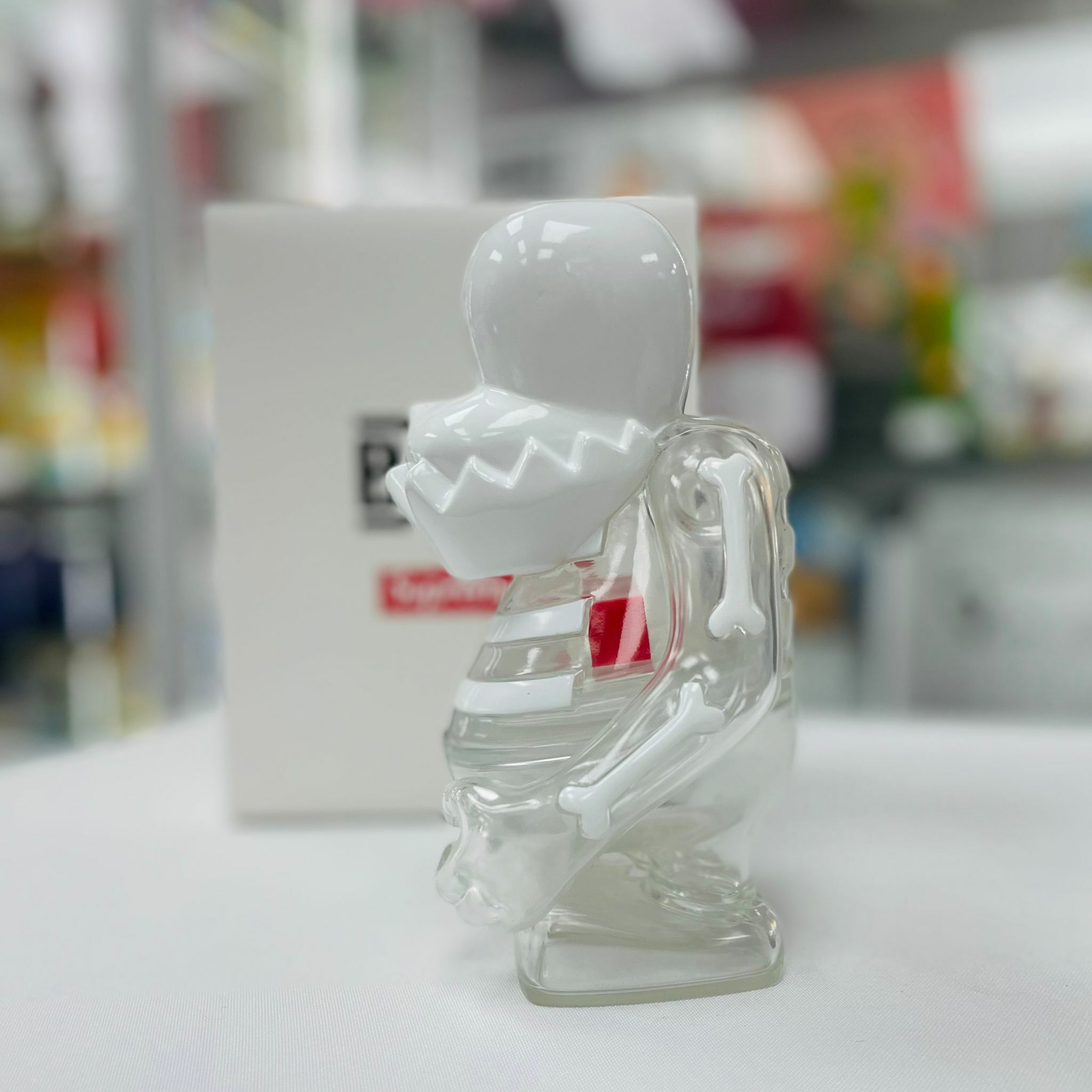 Pre-Order)Supreme X BOUNTY HUNTER SKULL-KUN Figure