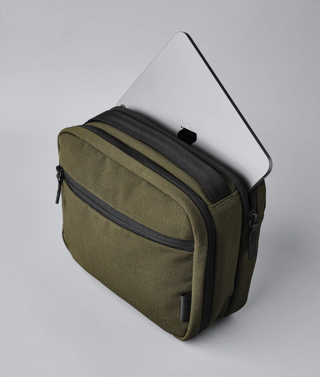 ALPAKA Headphones Case Sling 600D