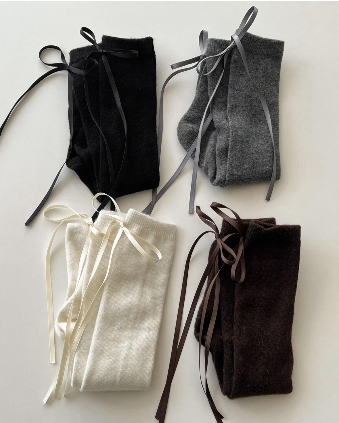 自留 韓製羊絨ribbon sock