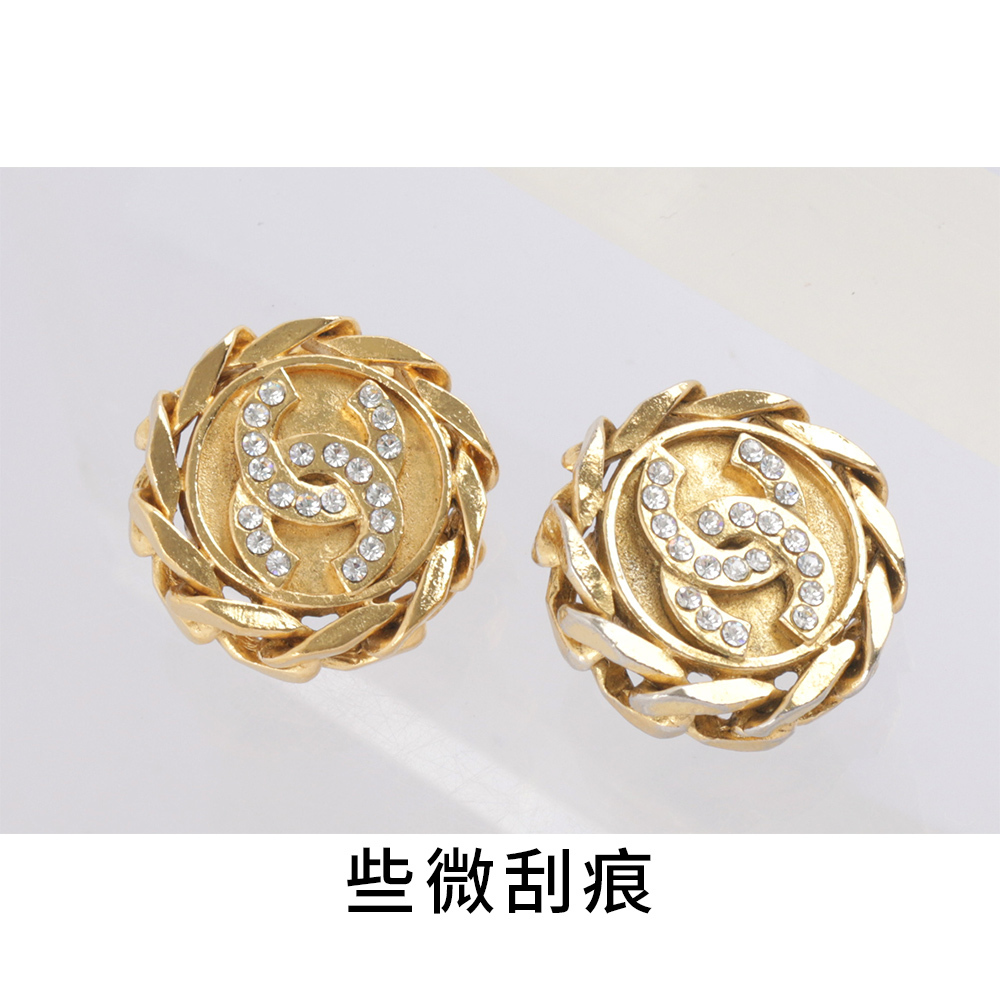 【CHANEL】鍊條圓形水鑽CC LOGO夾式耳環(金色)