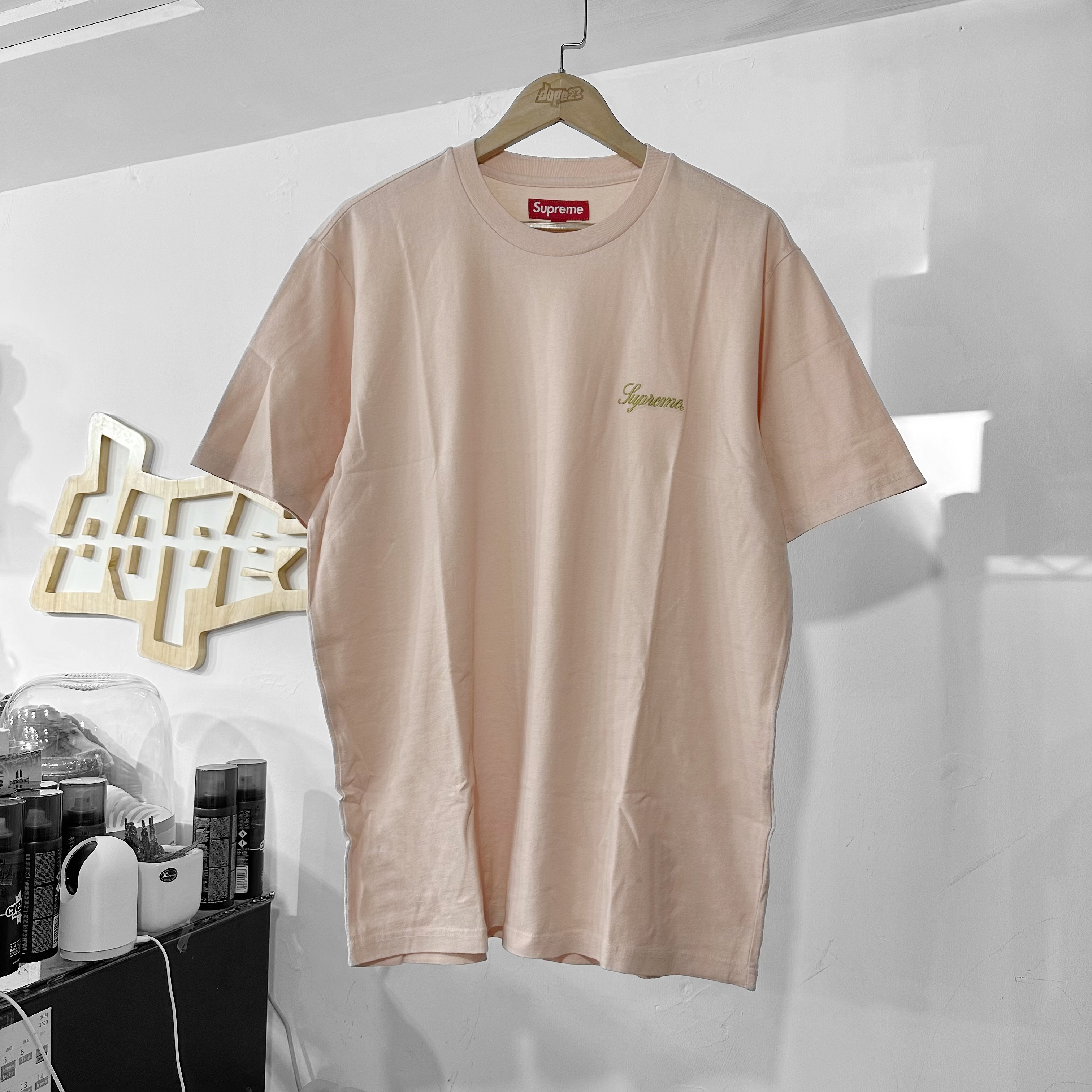 Supreme FW23  Washed Script SS Top Rose