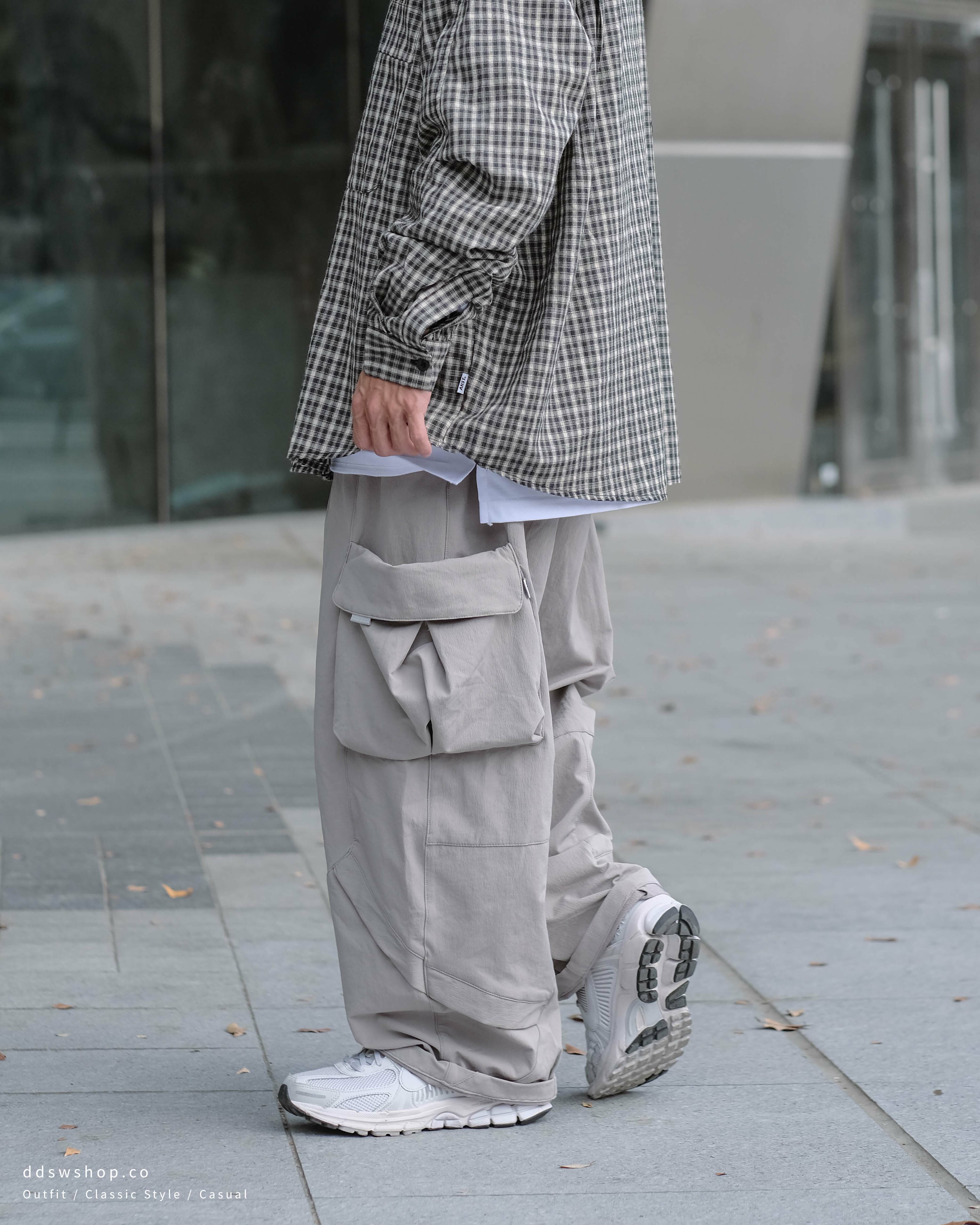 ANST 八袋 彈性防潑口袋寬褲 ST.24