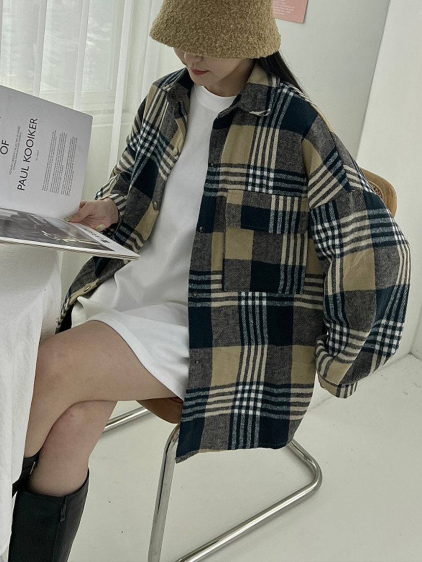 銅釦磨毛格紋襯衫*2色