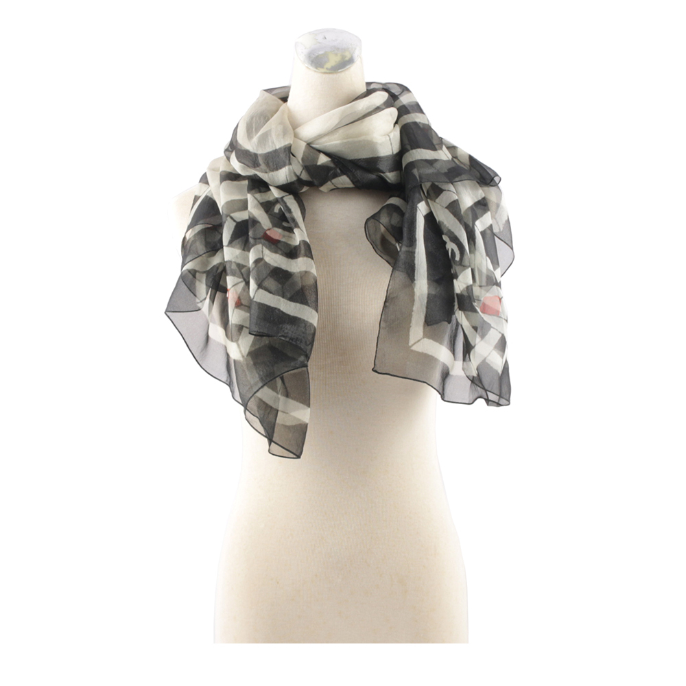 【CHANEL】絲質混尼龍金蔥花朵圍巾(黑色/白色)