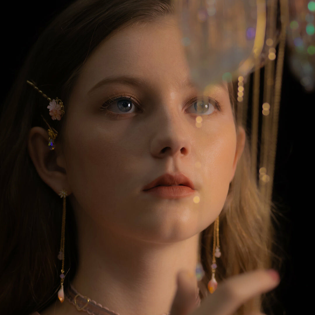 Winter Berry 14K Gold-plated 2 Pieces Hair Clip Set