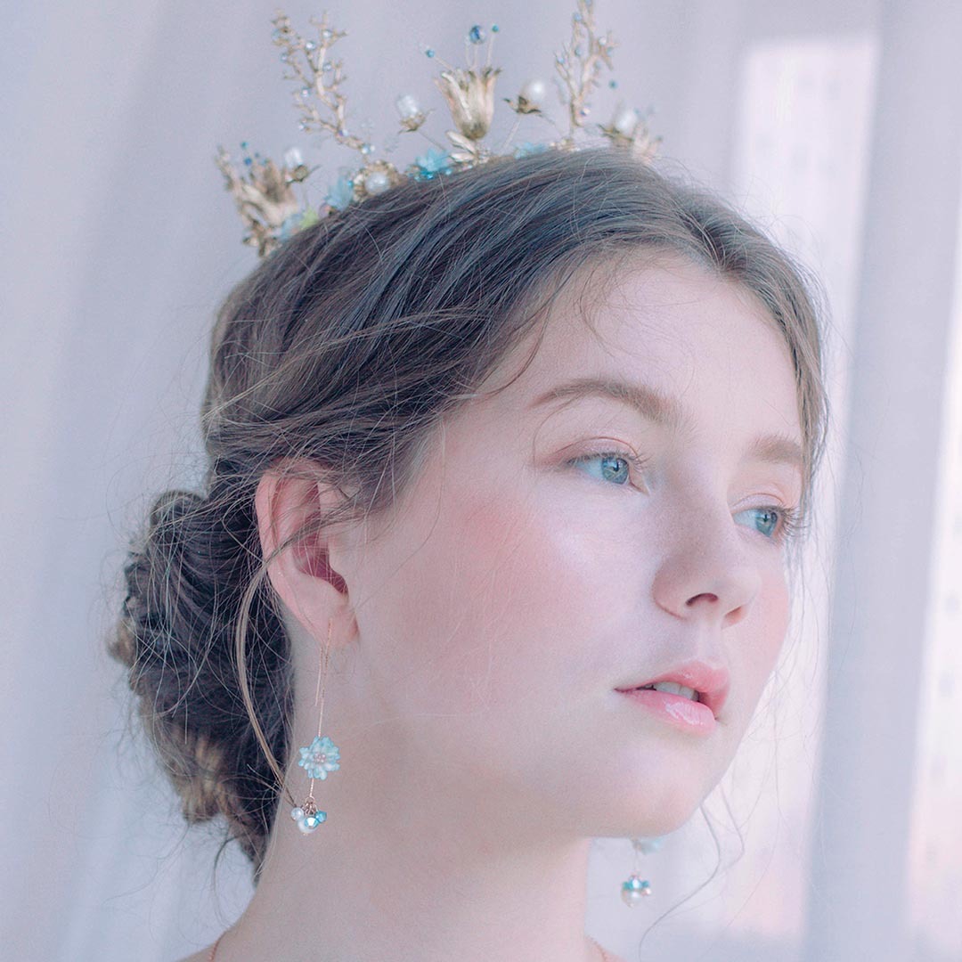 ZINNIA Aqua Coral Crown