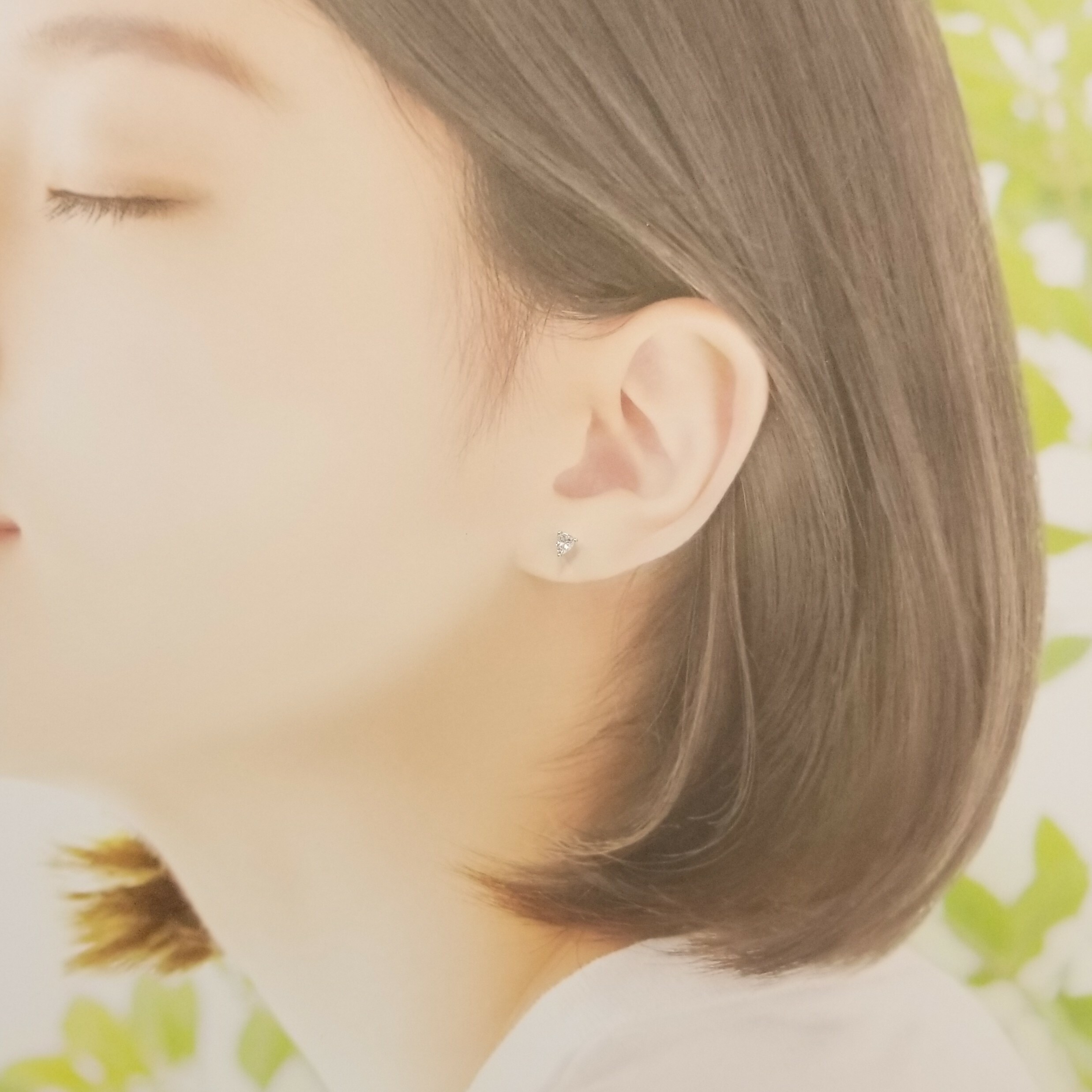 全新18K白金【主石41份盾形鑽石】耳環