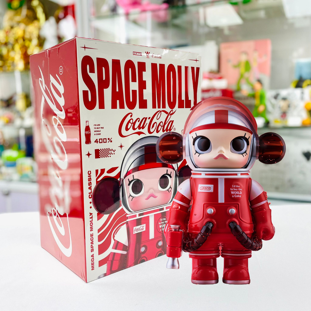 MEGA COLLECTION 400% SPACE MOLLY COCA-COLA ClASSIC