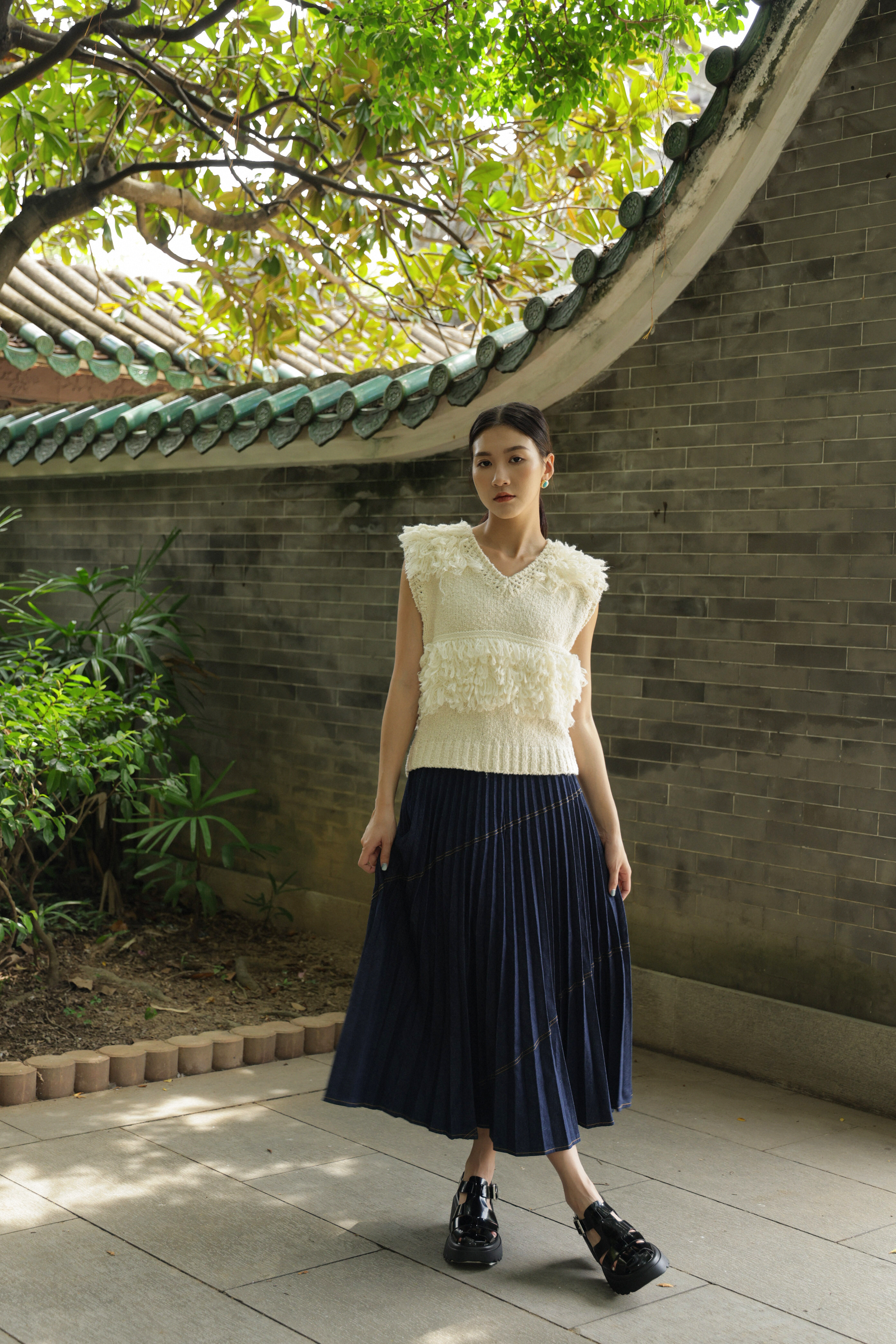 冷蘇蘇粒粒線針織背心（現貨款式）