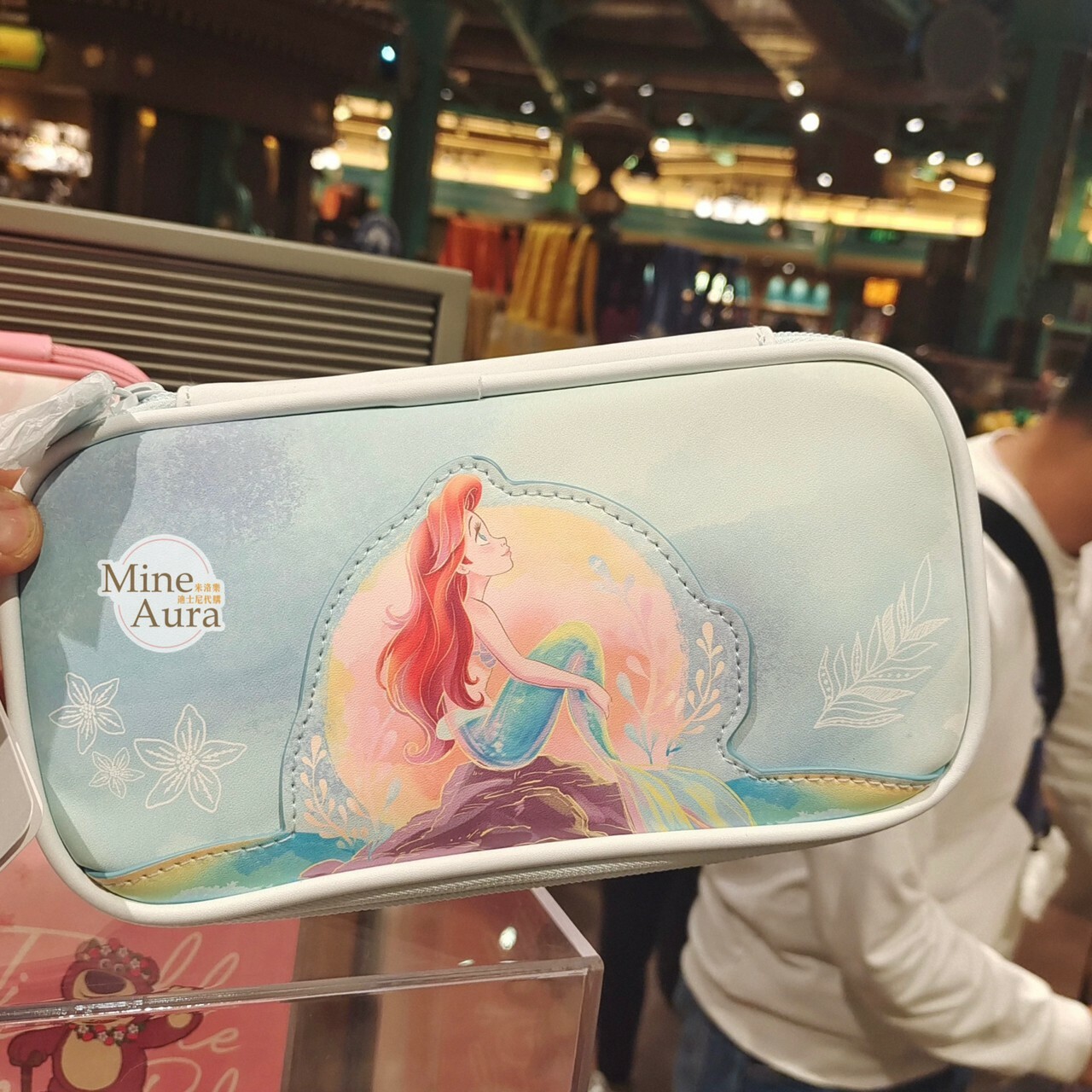 愛麗兒 Ariel 月亮坐姿圖案  筆袋 收納包 化妝包 小美人魚 The Little Mermaid -上海迪士尼樂園