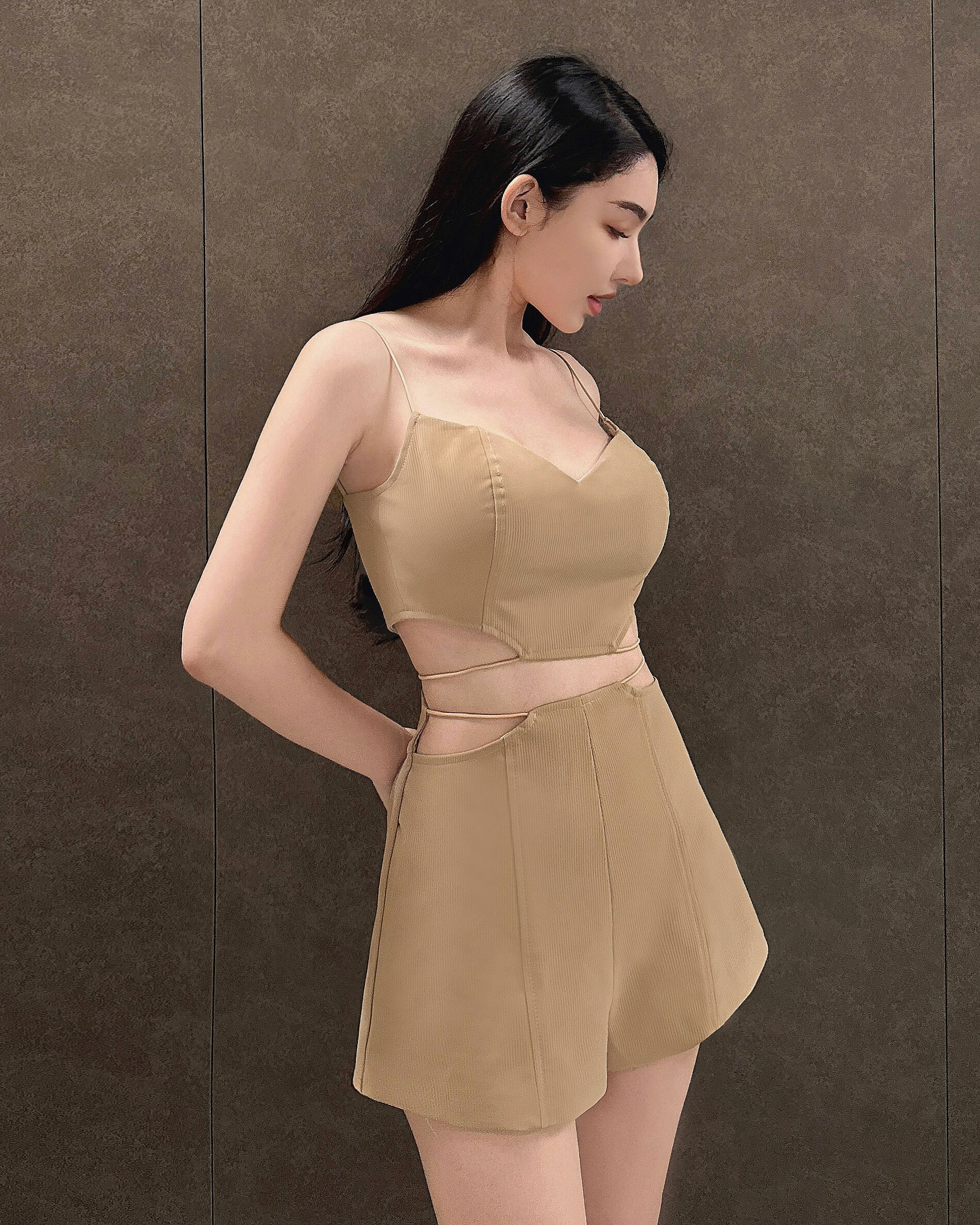 訂製-個性線條鏤空皮質套裝