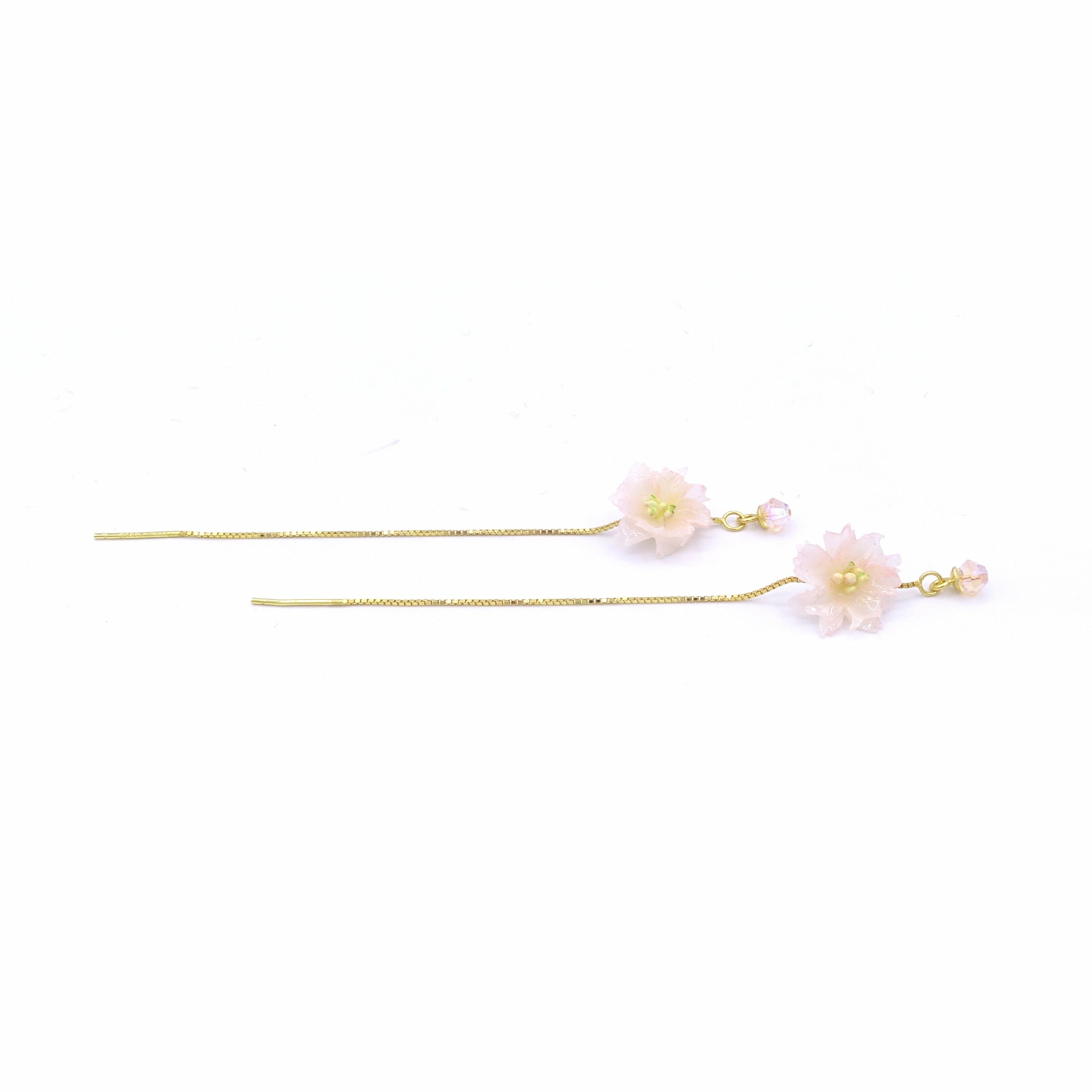 SAKURA COLLECTION Noon-Sakura Floral Ear Chains