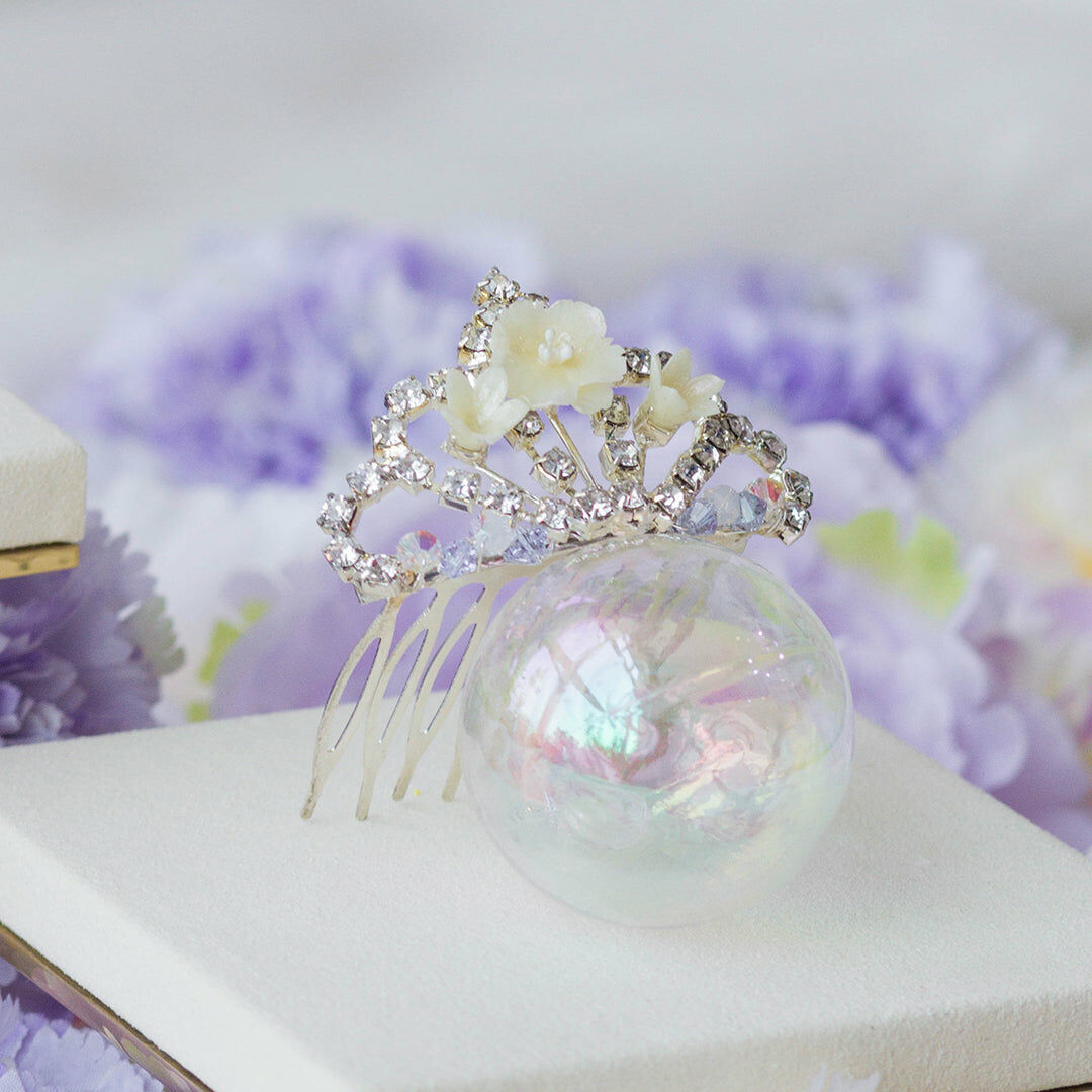 POM POM Peony Mini-Crown Hair Comb