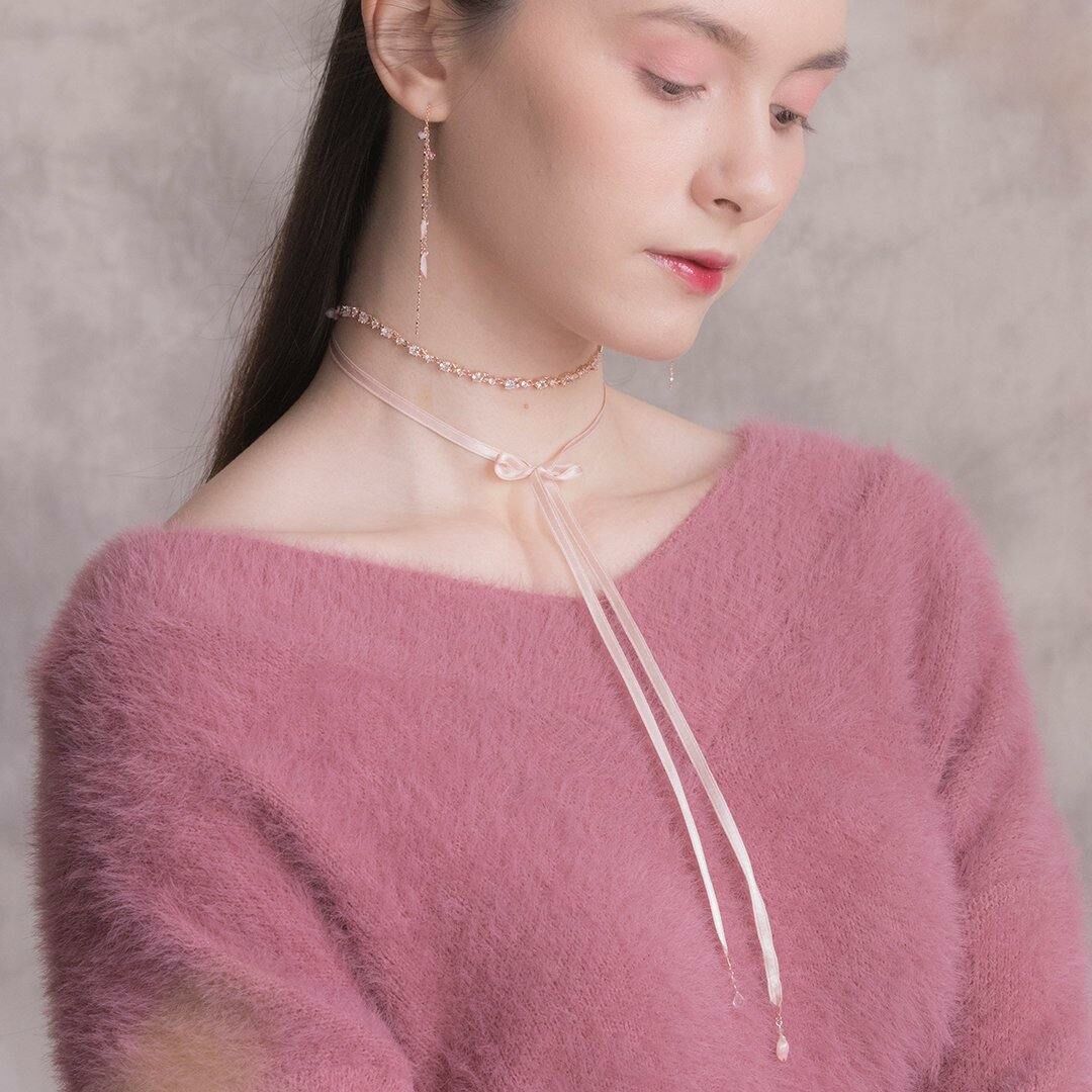 BLOSSOM CZ Ribbon Choker
