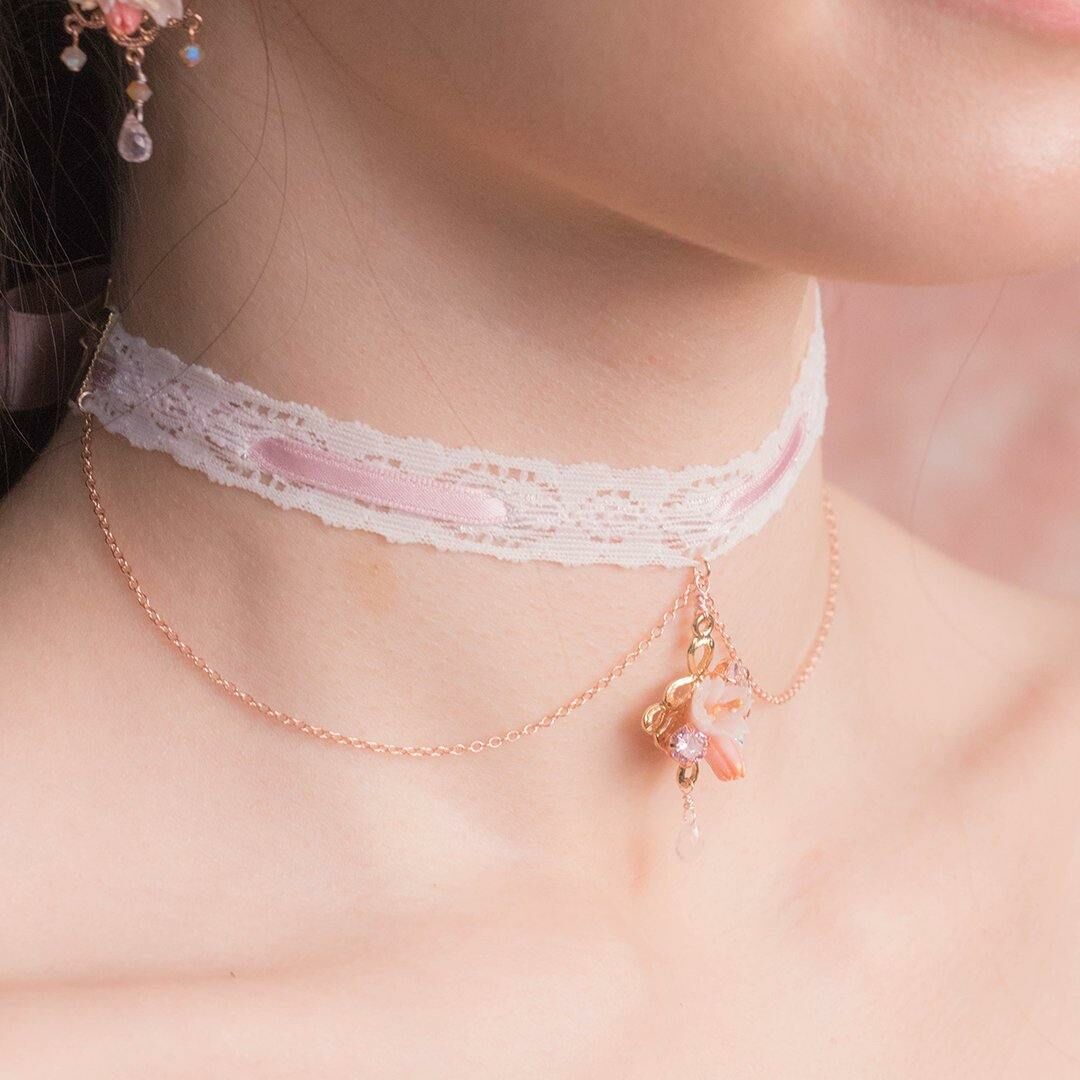 BLOSSOM Rose-gold Plated Lace Ribbon Choker