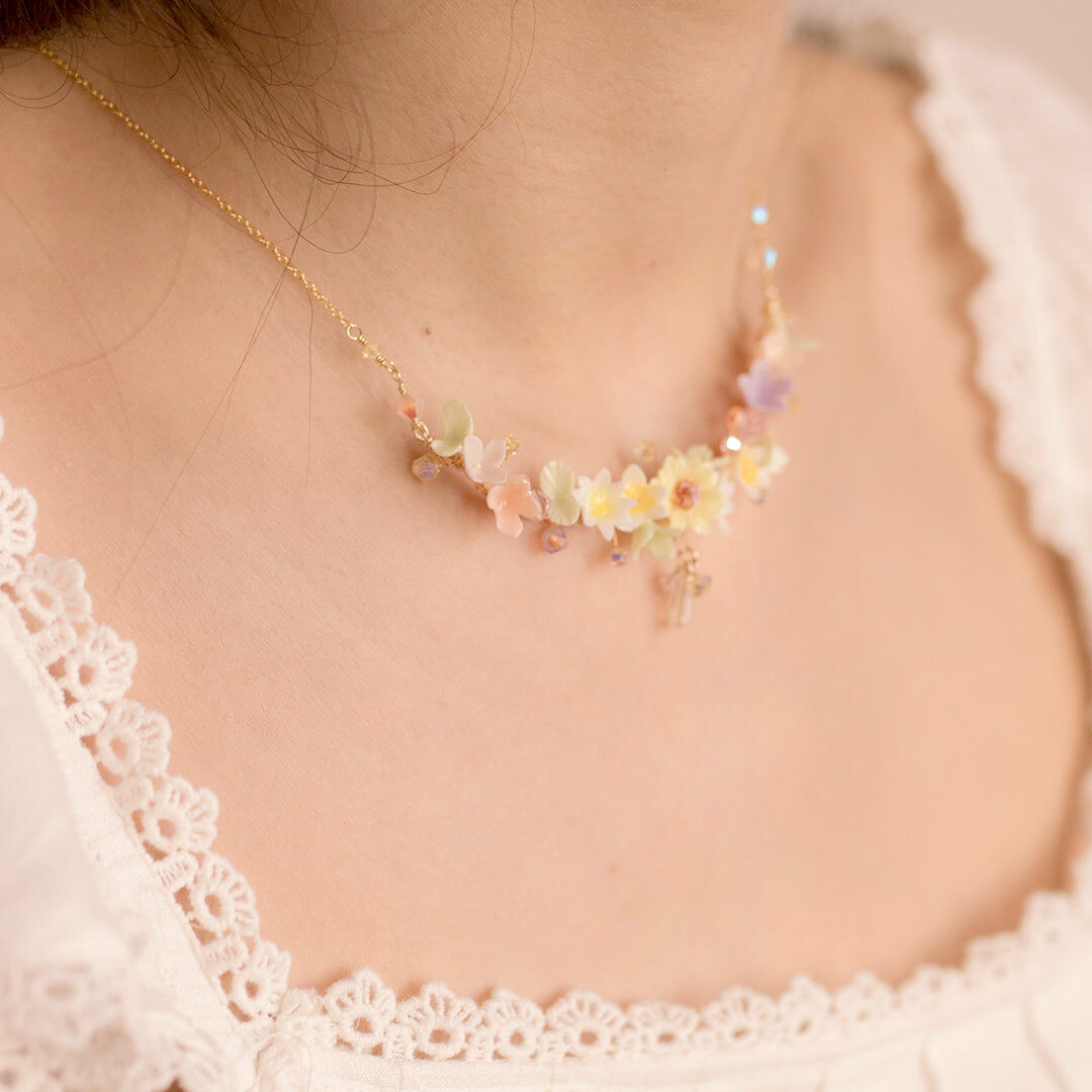 SUNSHOWER Backyard Gold-plated 925 Silver Ribbon Necklace