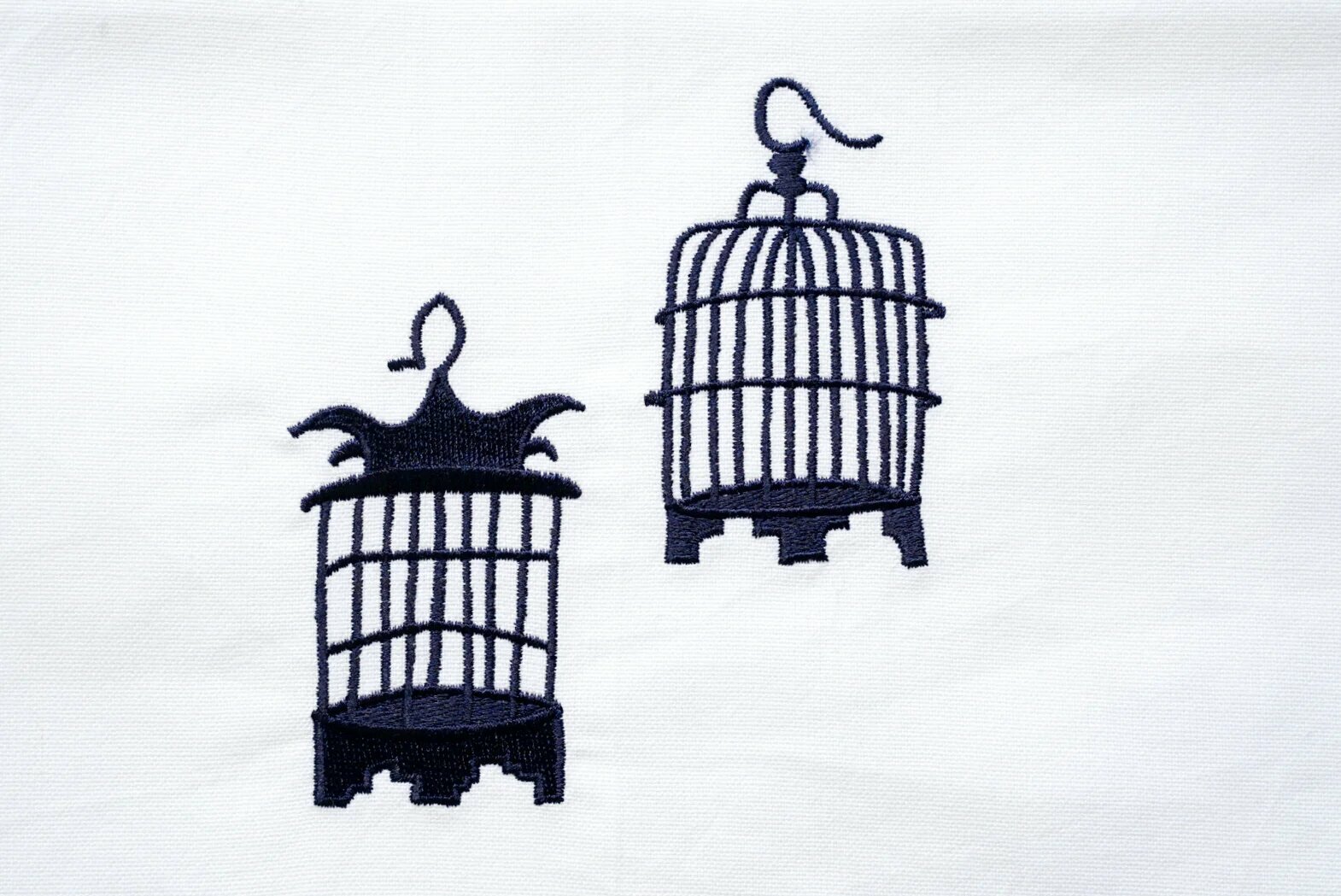 ZEST OF ASIA icon hong kong tea towel - blue bird cage