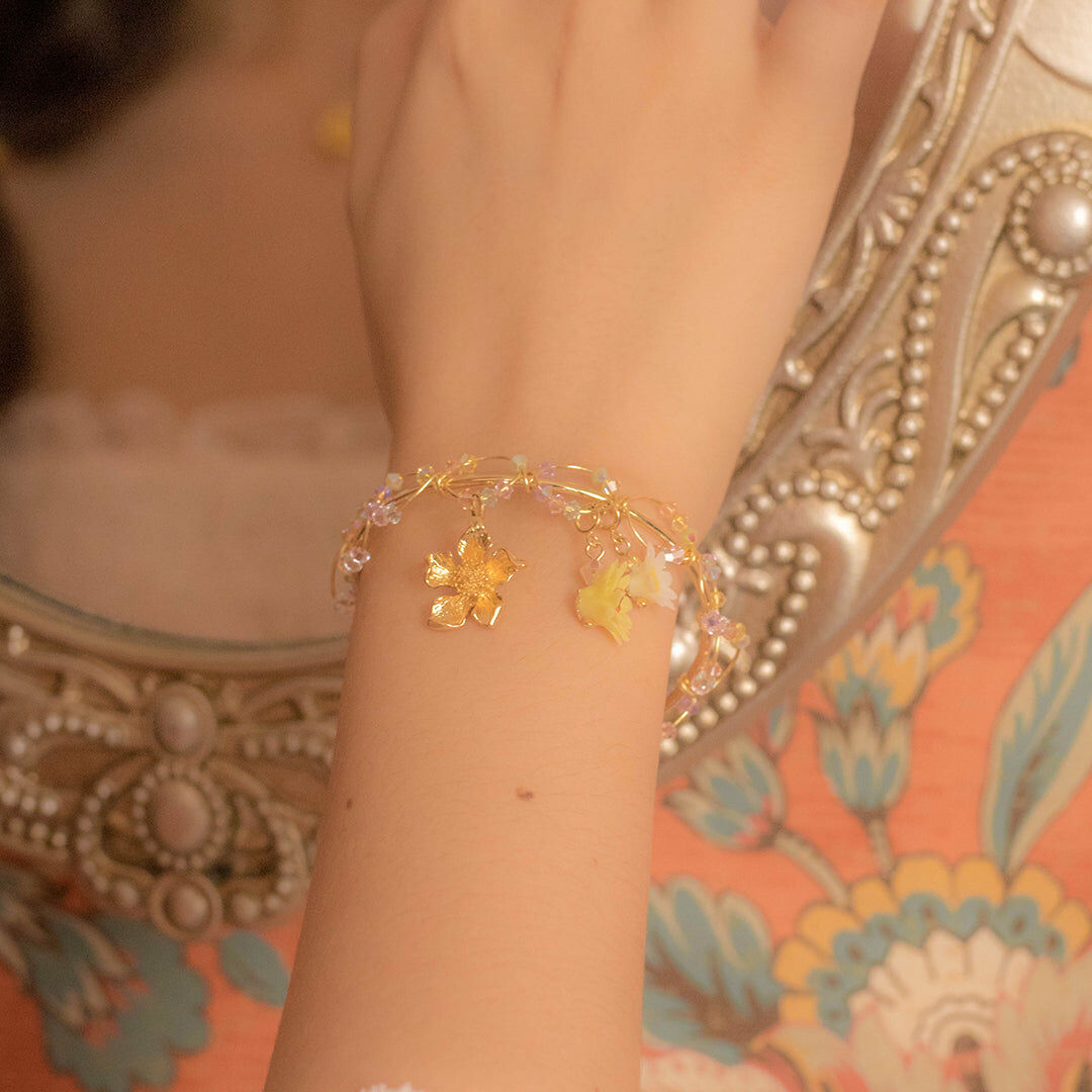 Sunshower Gold-plated Charm Bangle