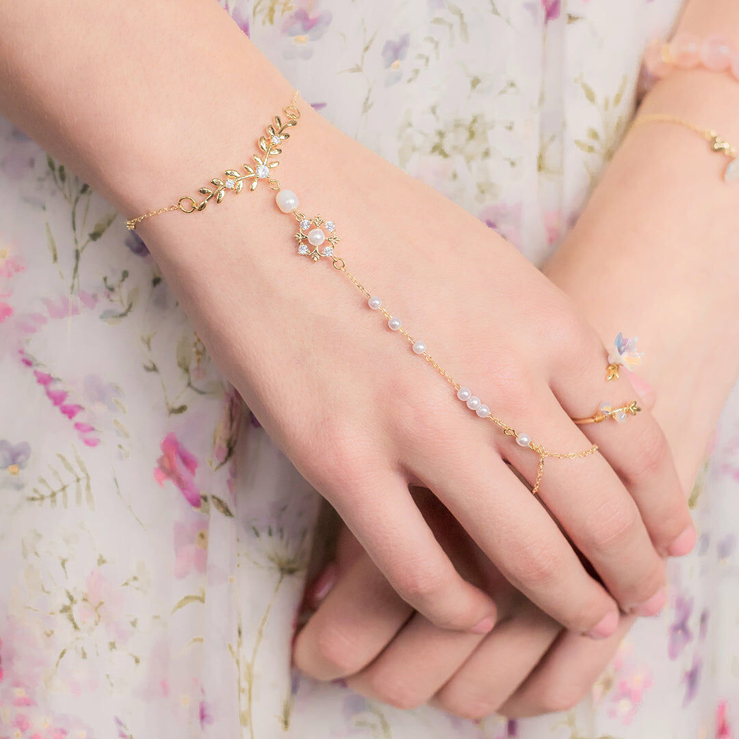 Snowy 14K Gold-plated 925 Silver T bracelet