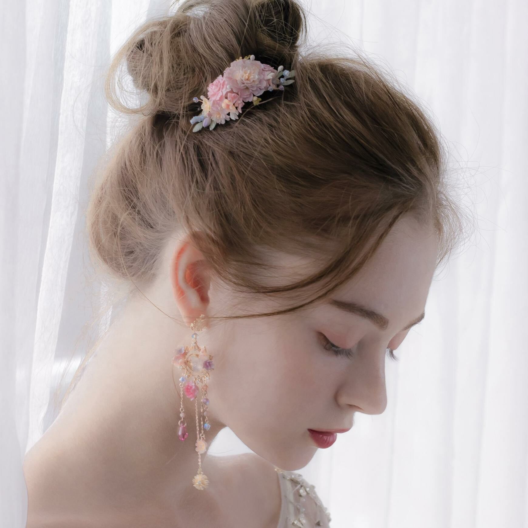 Allusion Gold-plated Floral Hair Comb