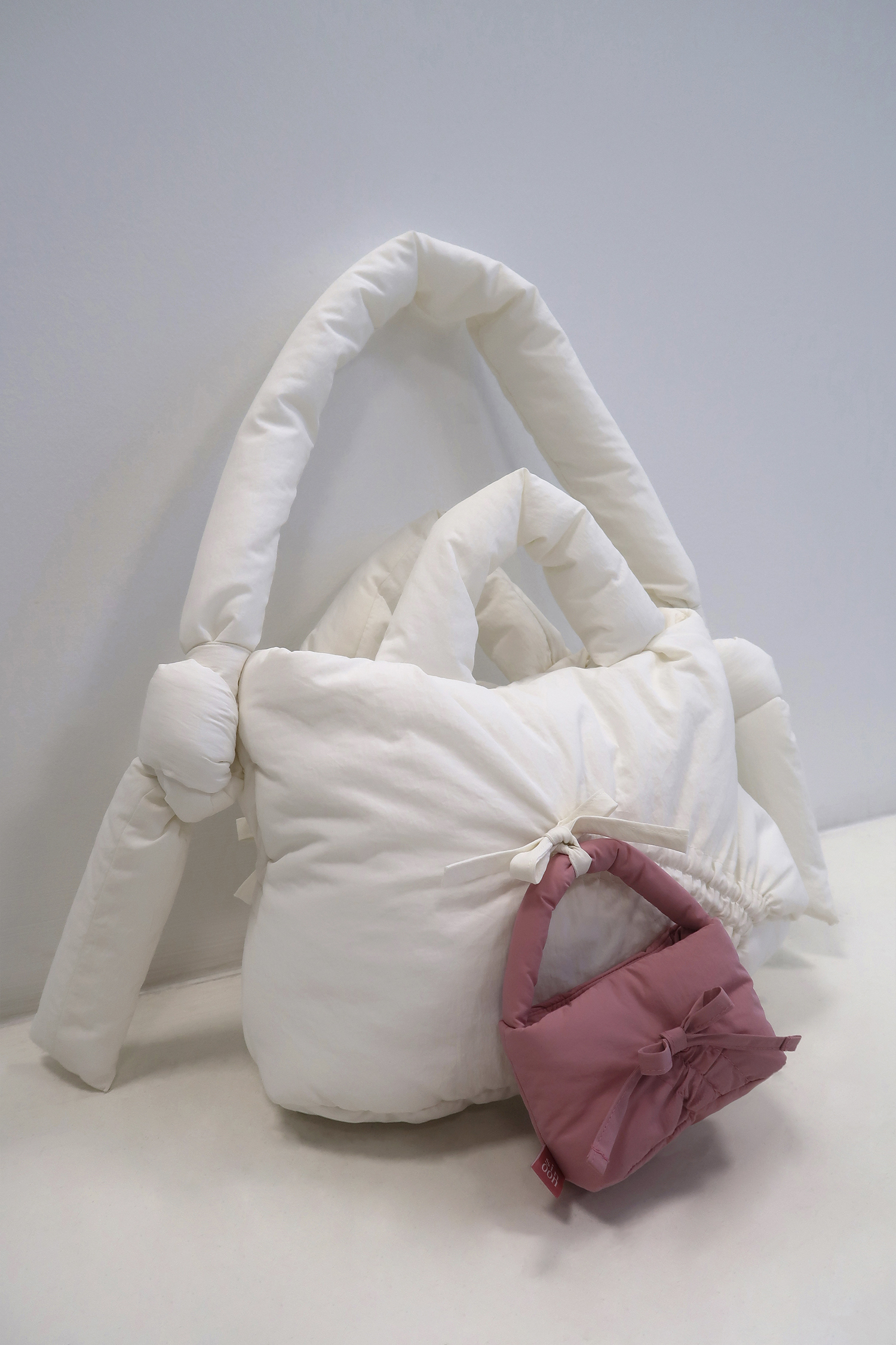 <韓國代購> SINOON SMORE PADDING BAG